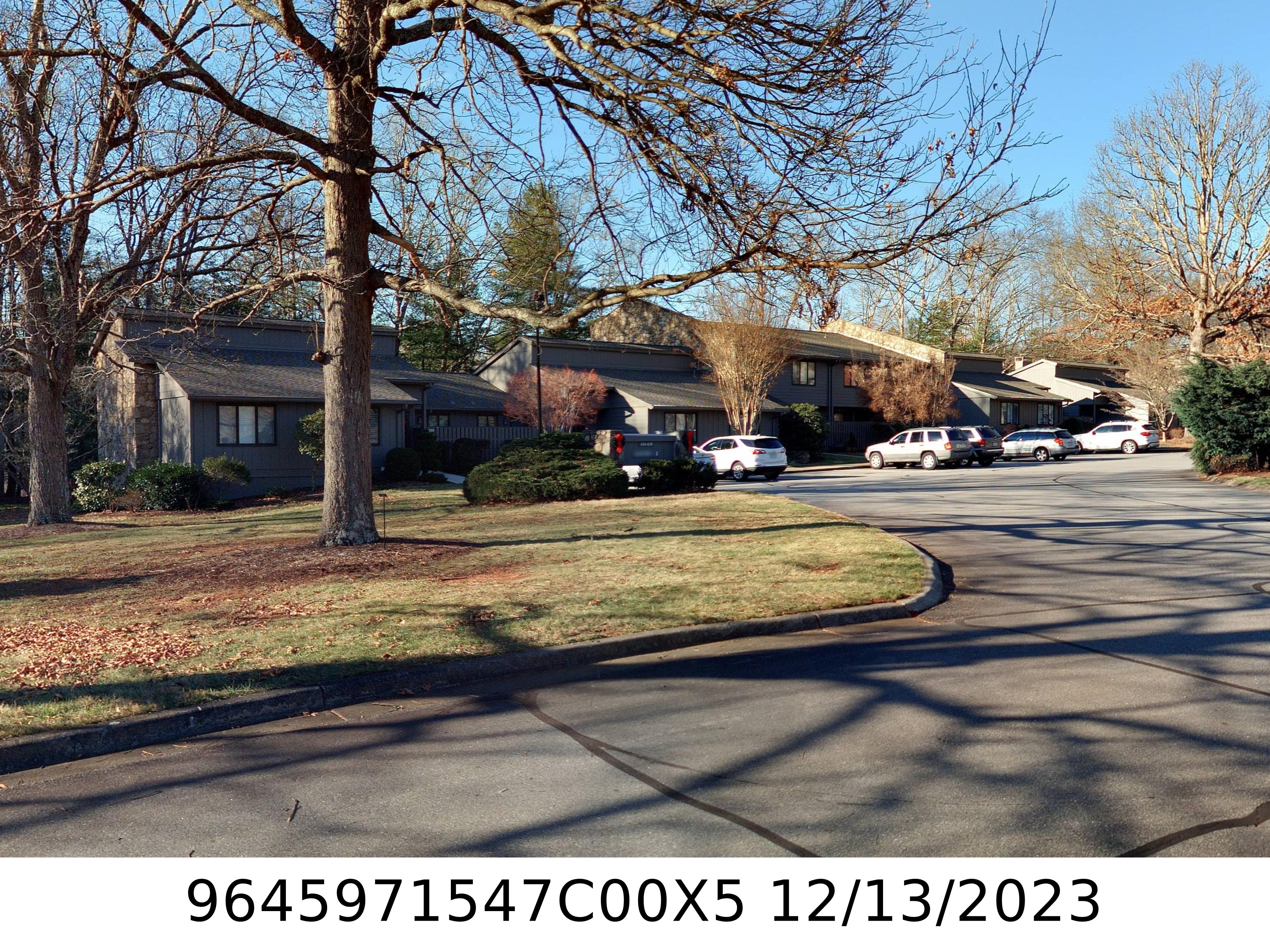 A picture of the property located at 438 CROWFIELDS DR, ASHEVILLE NC 28803.