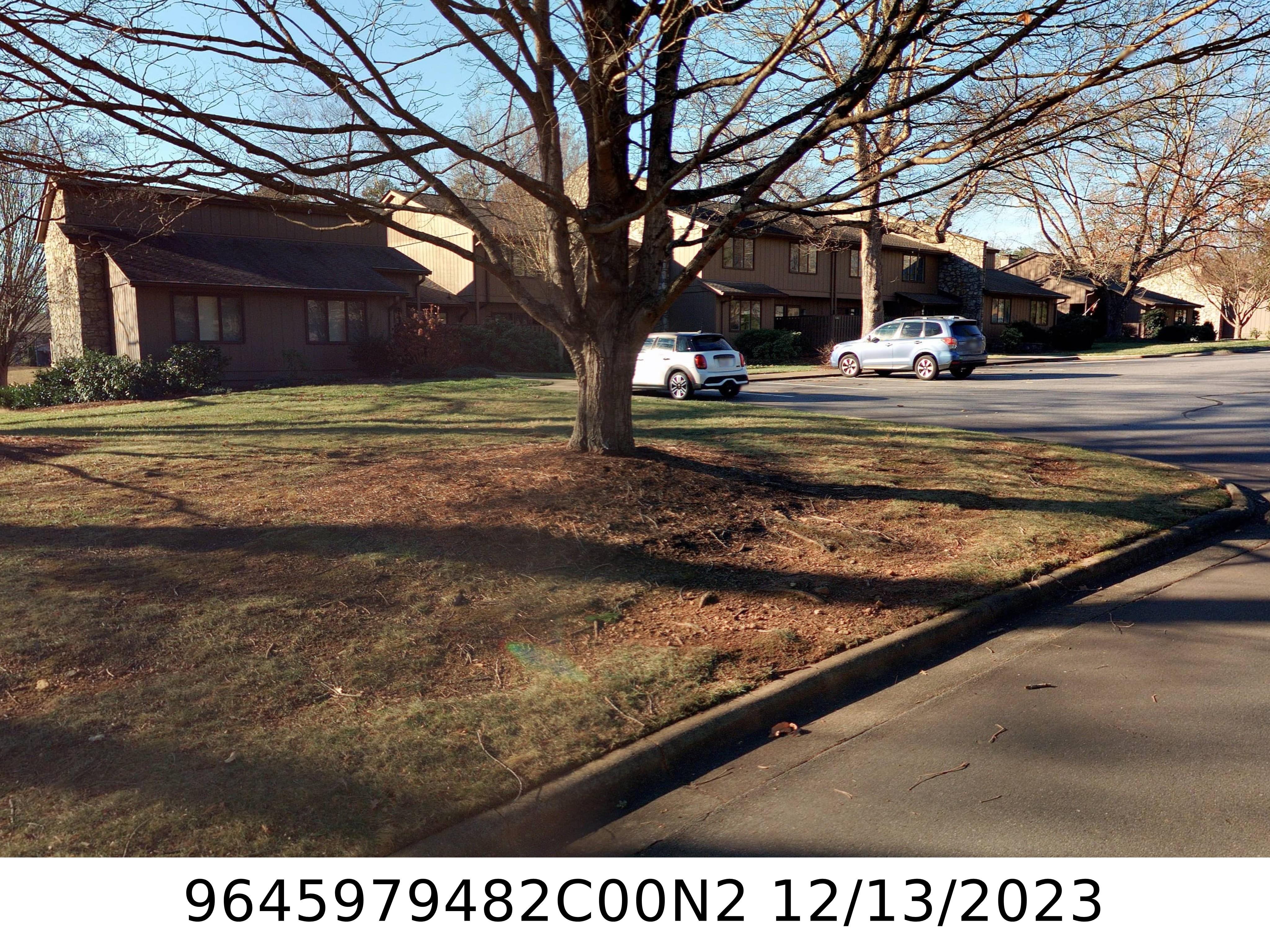 A picture of the property located at 541 CROWFIELDS LN, ASHEVILLE NC 28803.