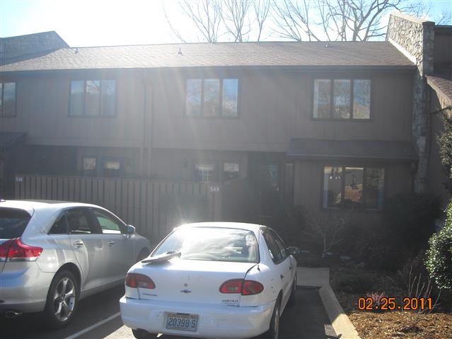 A picture of the property located at 549 CROWFIELDS LN, ASHEVILLE NC 28803.