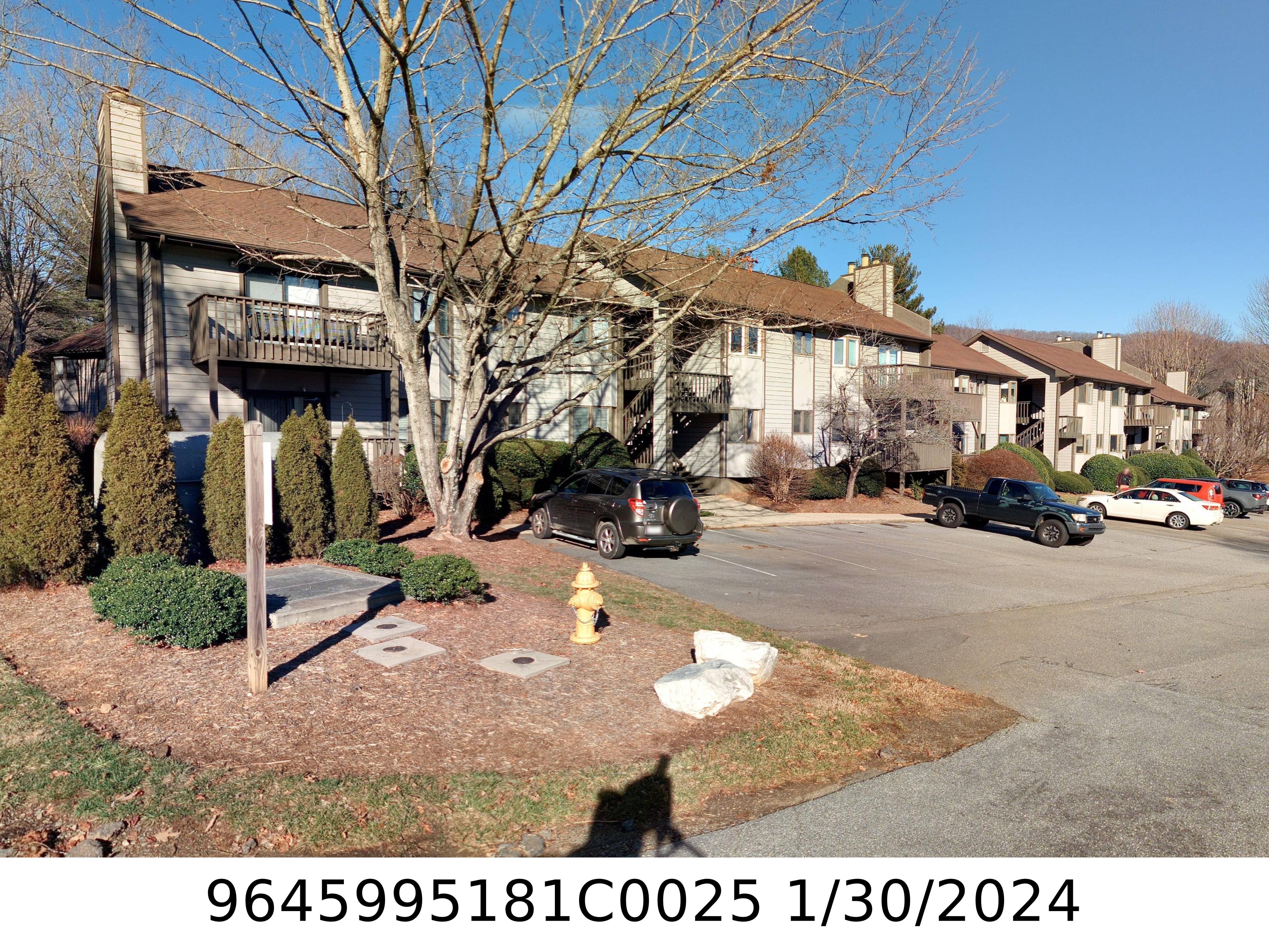A picture of the property located at 201 RACQUET CLUB RD # 25, ASHEVILLE NC 28803.