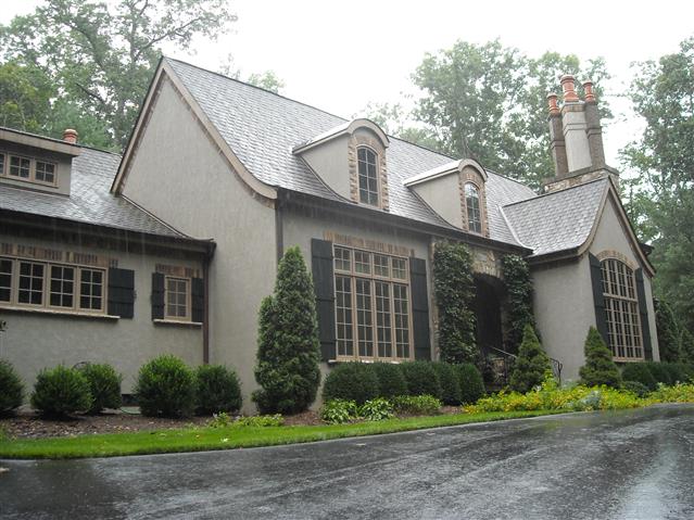 A picture of the property located at 6 FIR TREE LN, ASHEVILLE NC 28803.