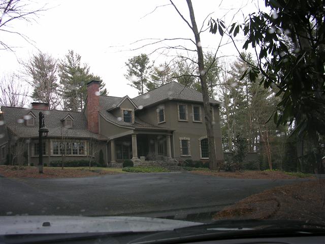 A picture of the property located at 7 FOREST RD, ASHEVILLE NC 28803.