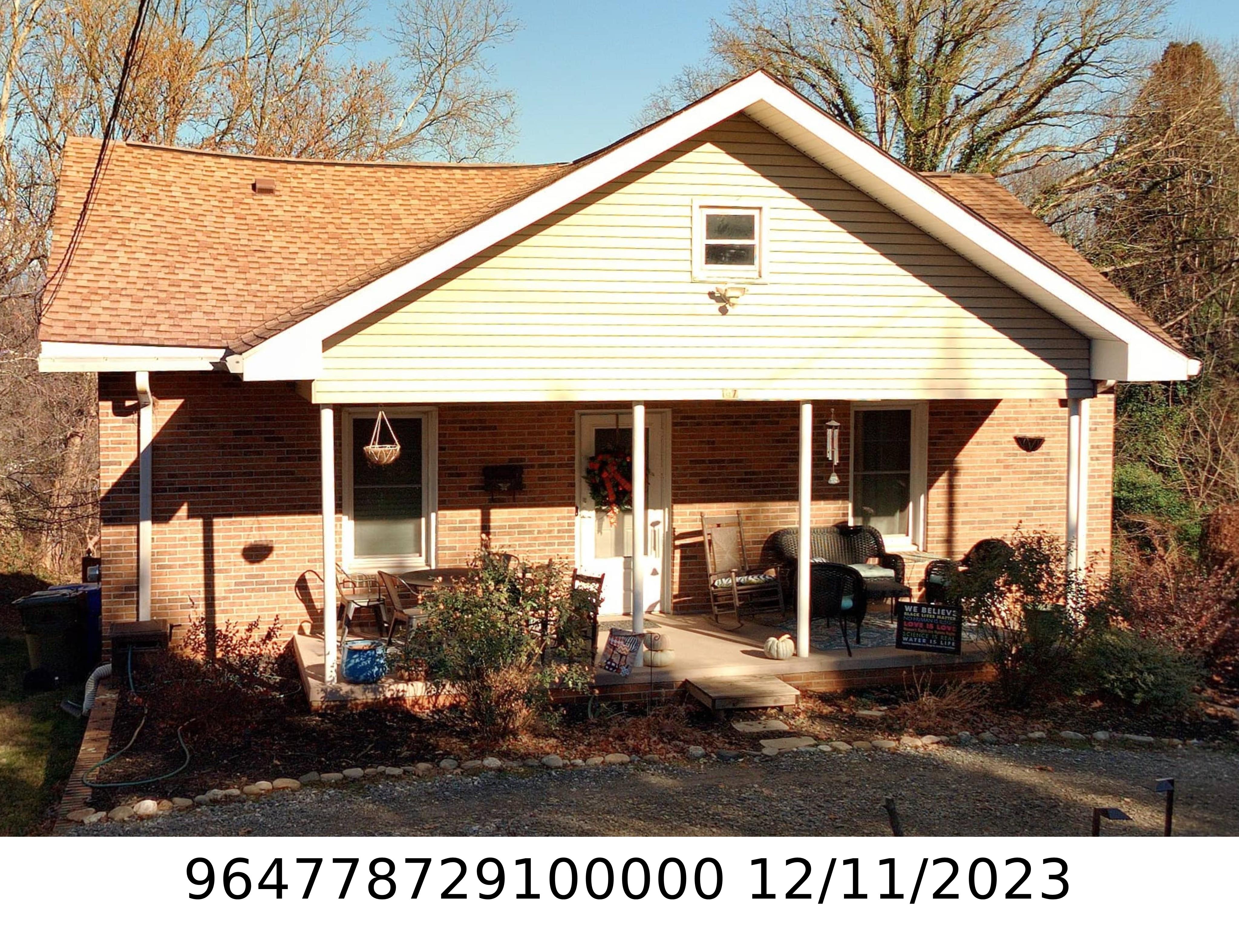A picture of the property located at 147 REED ST, ASHEVILLE NC 28803.