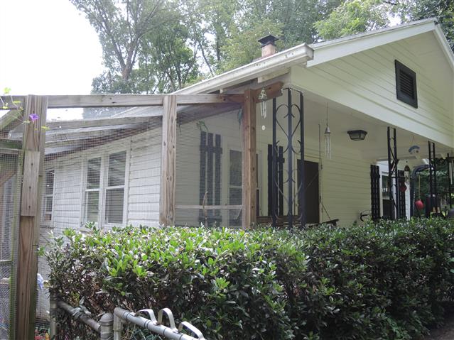A picture of the property located at 368 LONDON RD ASHEVILLE NC.