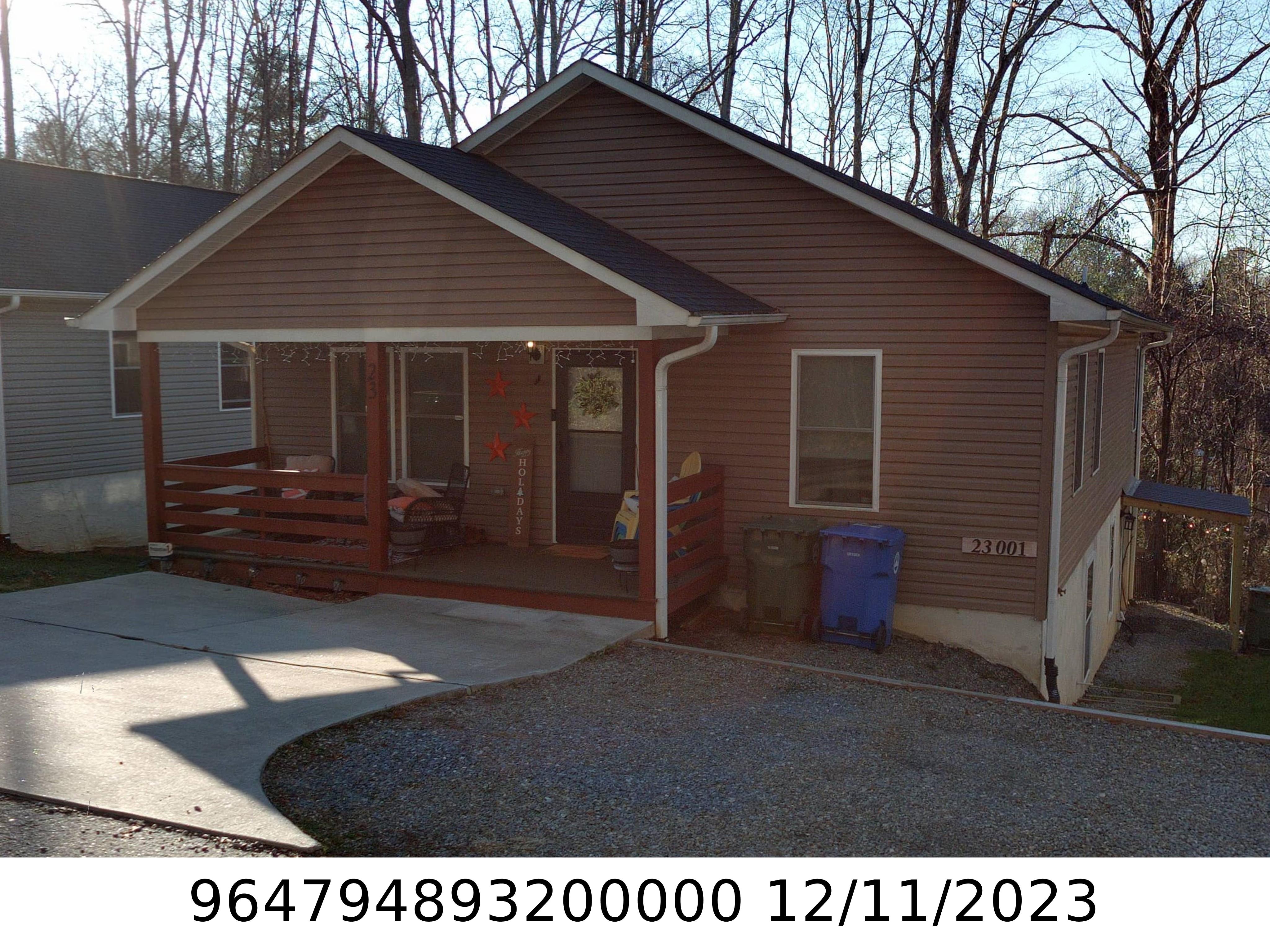 A picture of the property located at 23 CHAPEL PARK PL, ASHEVILLE NC 28803.