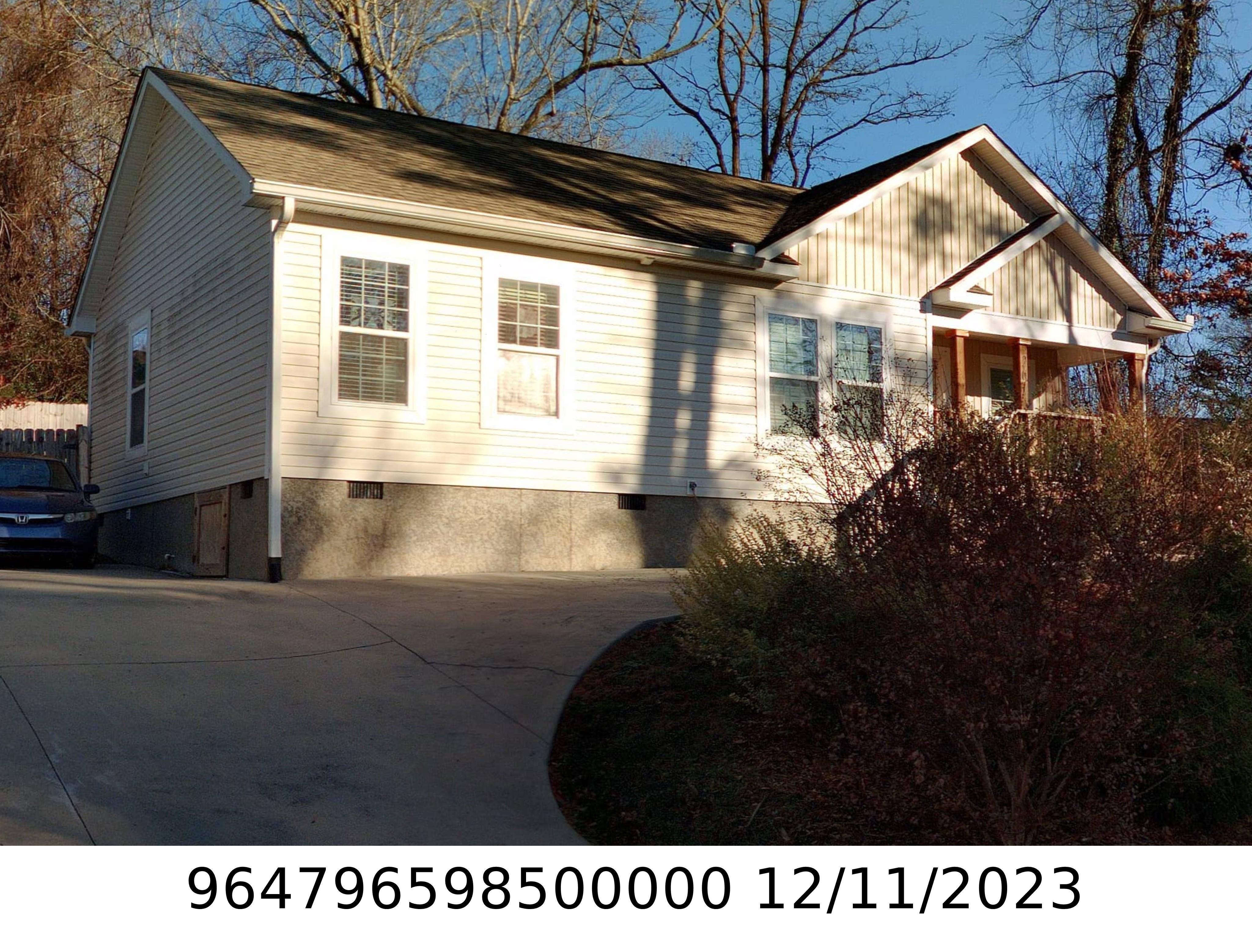 A picture of the property located at 261 BROOKLYN LN, ASHEVILLE NC 28803.