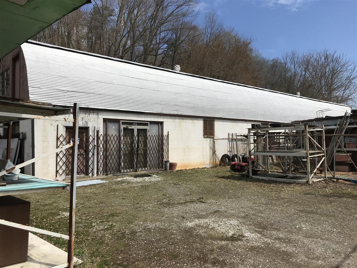 A picture of the property located at 58 SWEETEN CREEK RD, ASHEVILLE NC 28803.