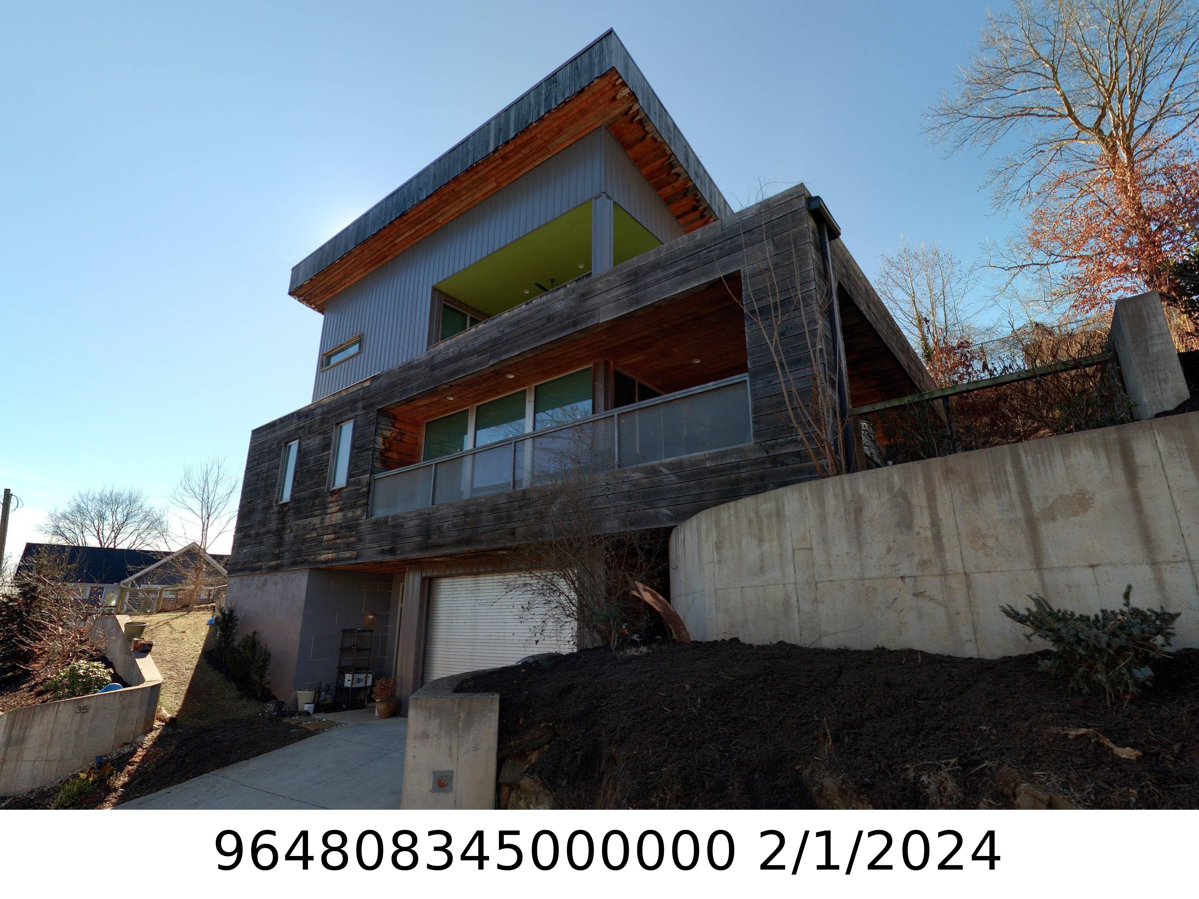 A picture of the property located at 35 JEFFERSON DR ASHEVILLE NC.