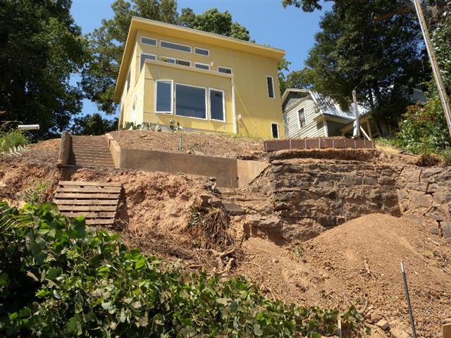 A picture of the property located at 33 JEFFERSON DR ASHEVILLE NC.