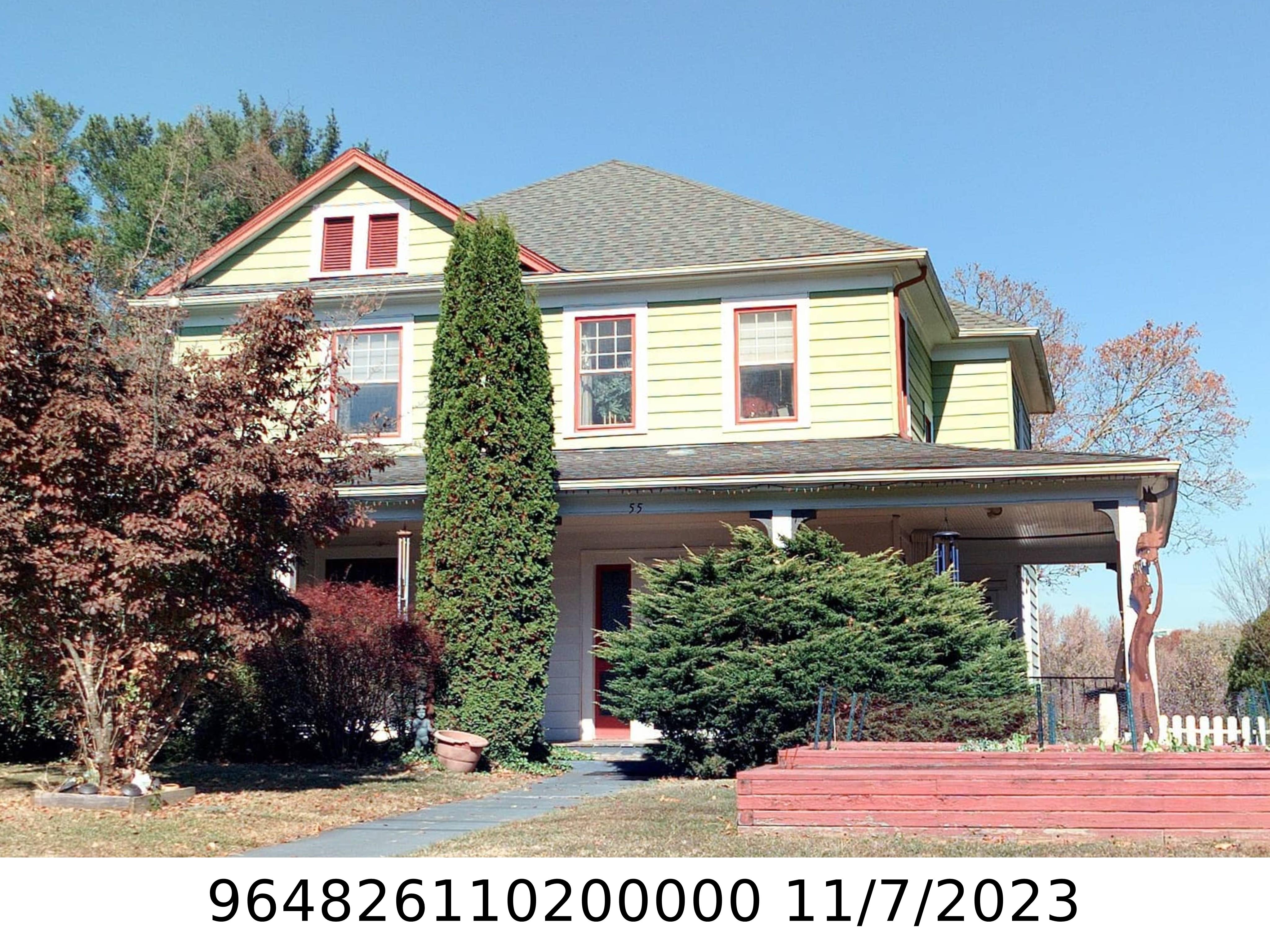 A picture of the property located at 55 BARTLETT ST, ASHEVILLE NC 28801.