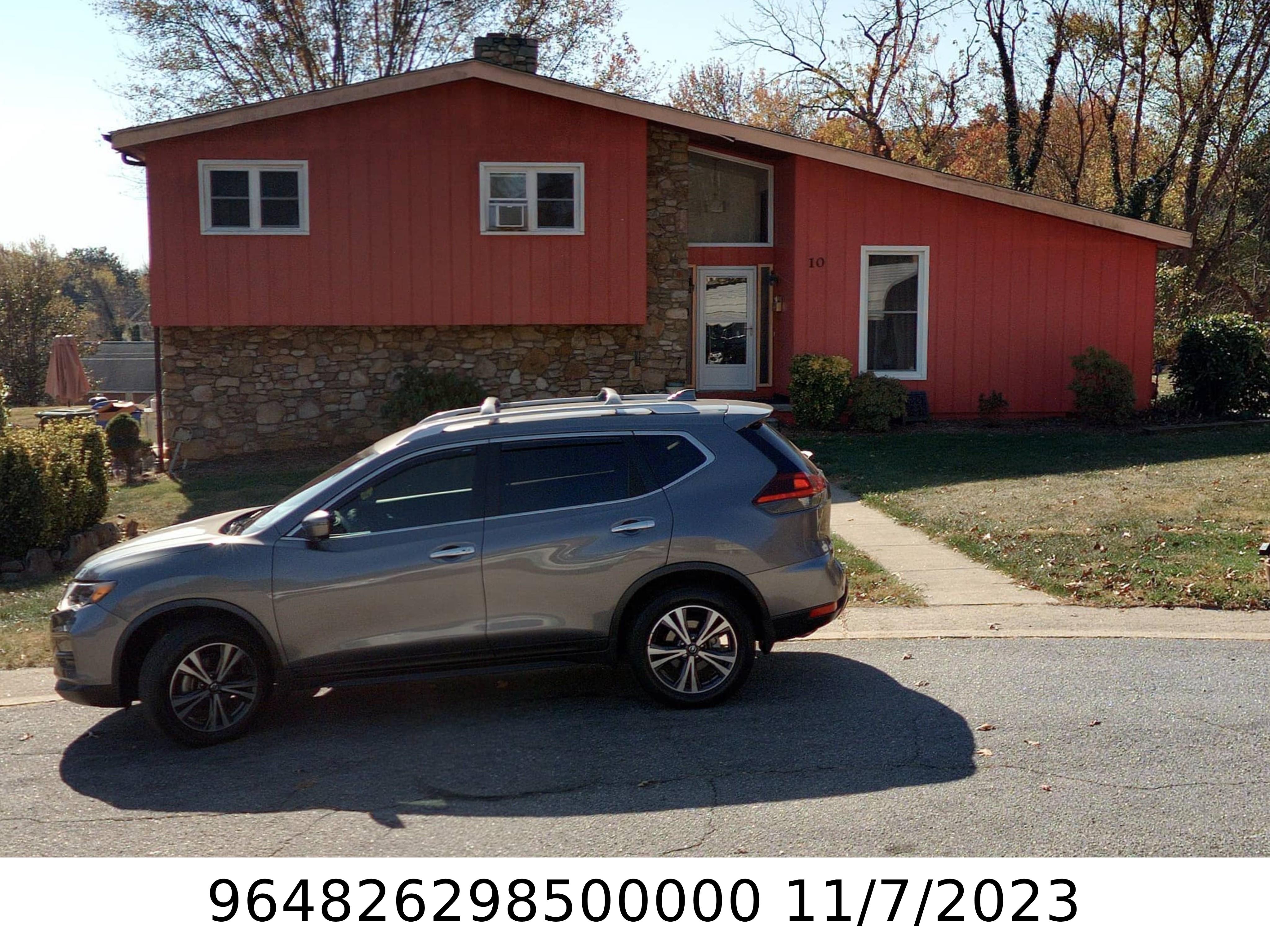 A picture of the property located at 10 GILLIAM PL, ASHEVILLE NC 28801.