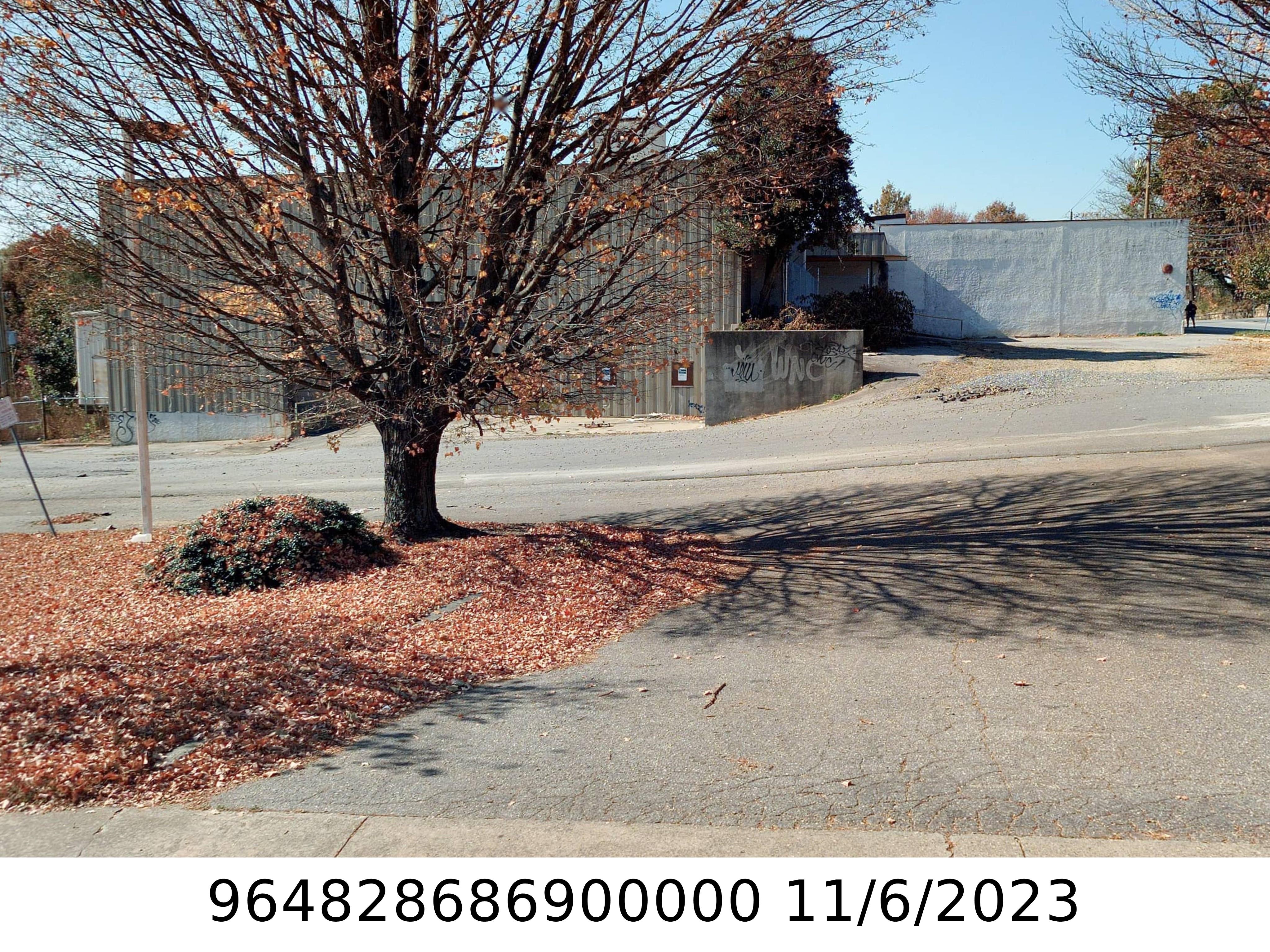 A picture of the property located at 218 HILLIARD AVE, ASHEVILLE NC 28801.