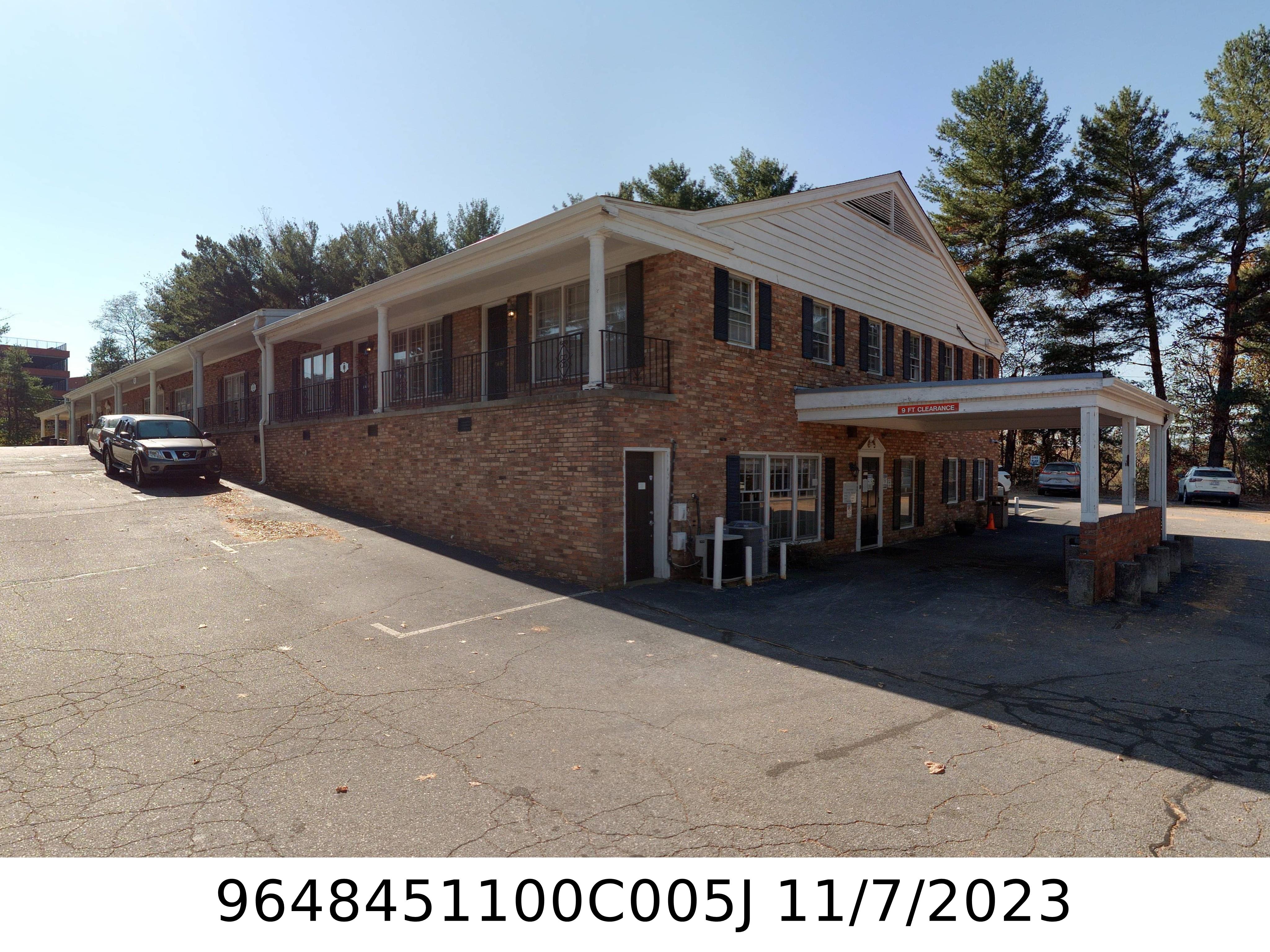 A picture of the property located at 5 DOCTORS PARK # J2, ASHEVILLE NC 28801.