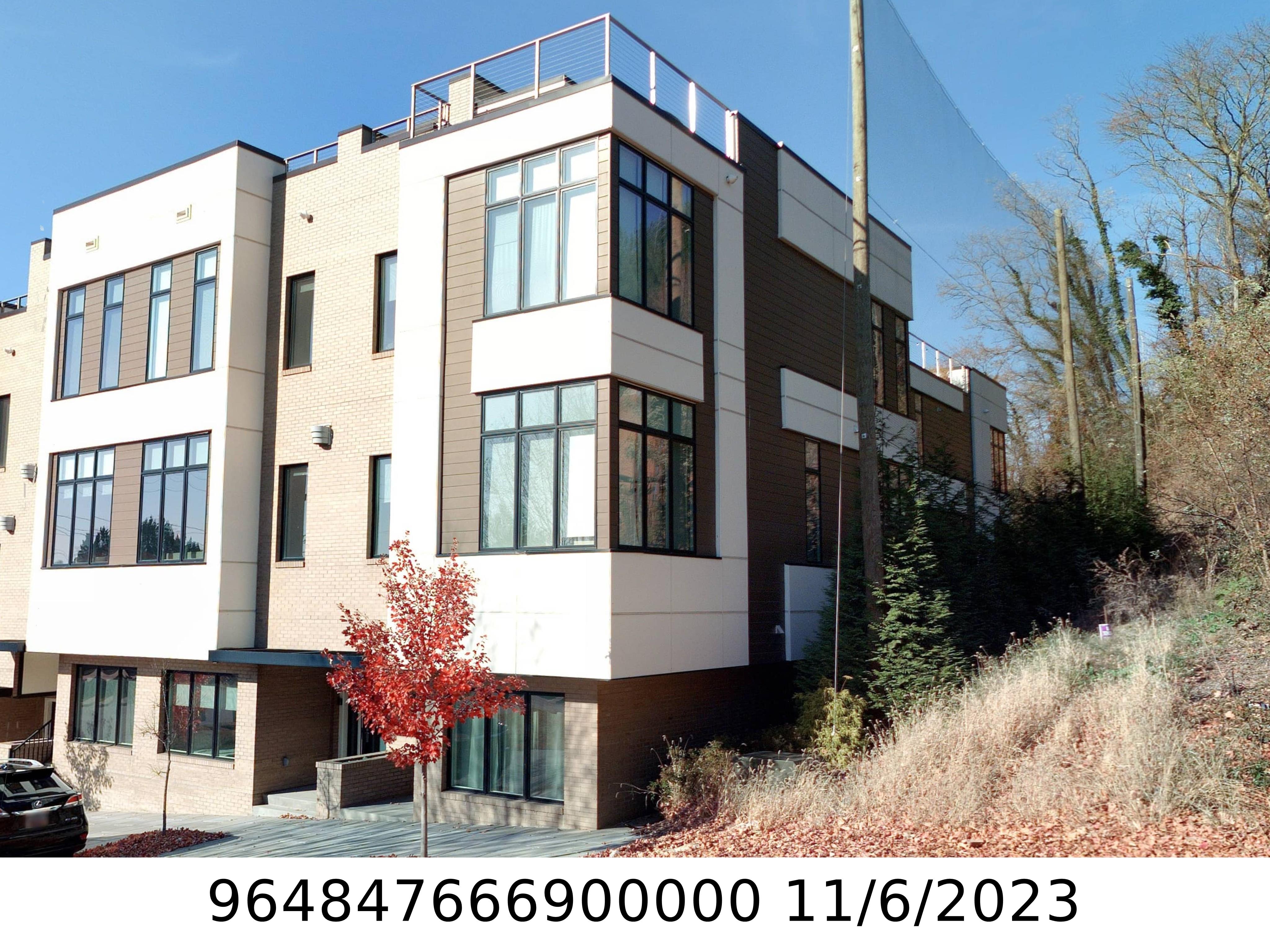 A picture of the property located at 11 BAUHAUS CT, ASHEVILLE NC 28801.