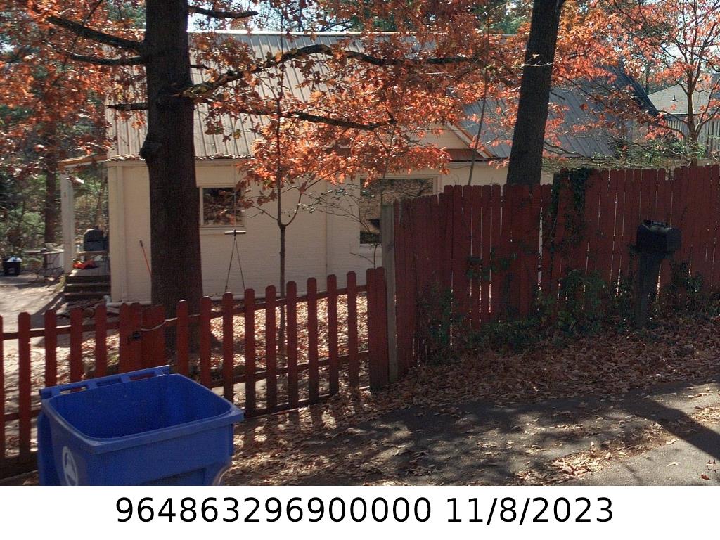 A picture of the property located at 1 THURLAND AVE, ASHEVILLE NC 28803.