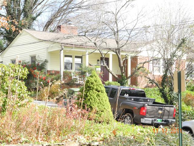 A picture of the property located at 70 FOREST HILL DR ASHEVILLE NC.