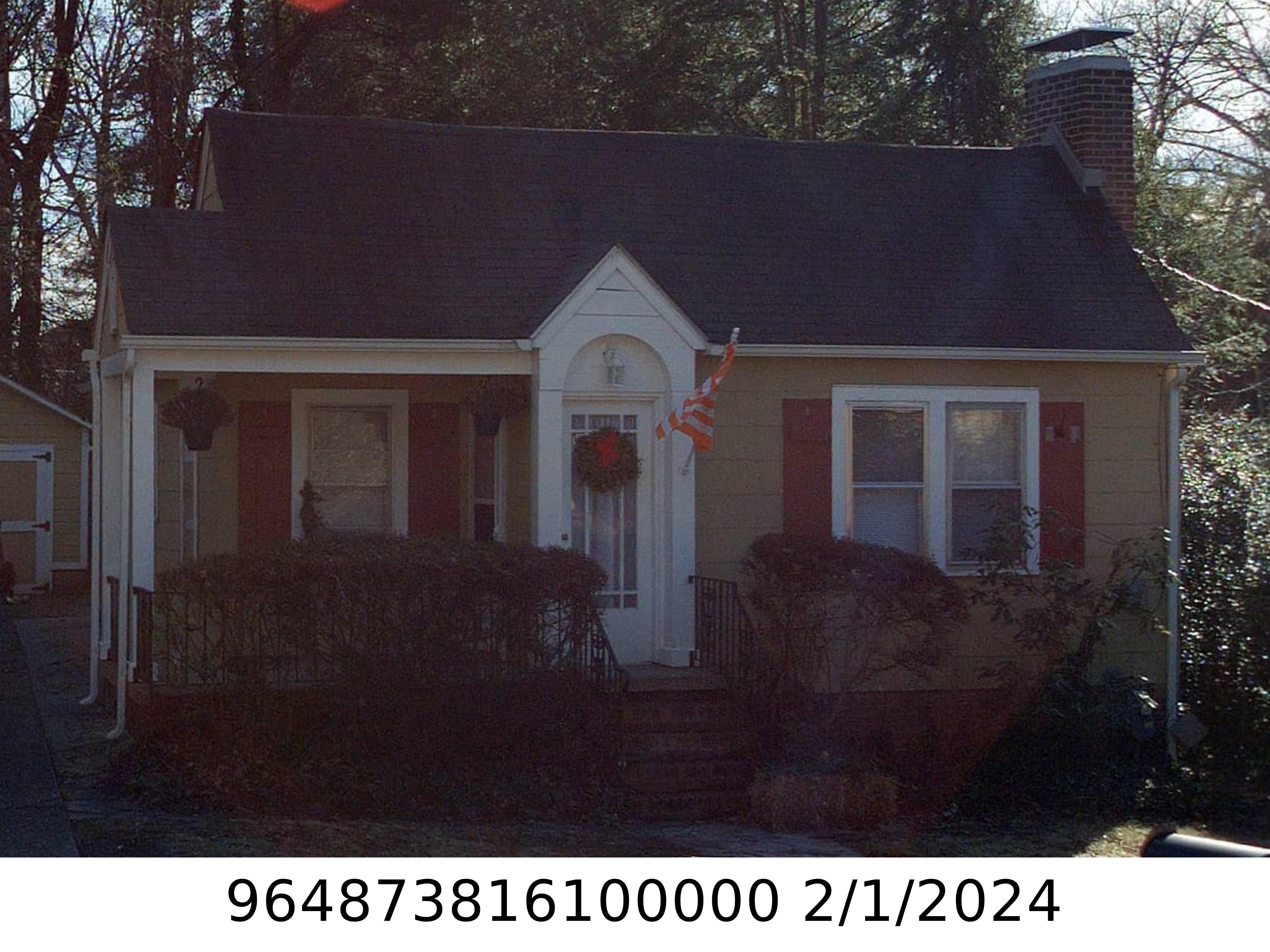 A picture of the property located at 271 FOREST HILL DR, ASHEVILLE NC 28803.