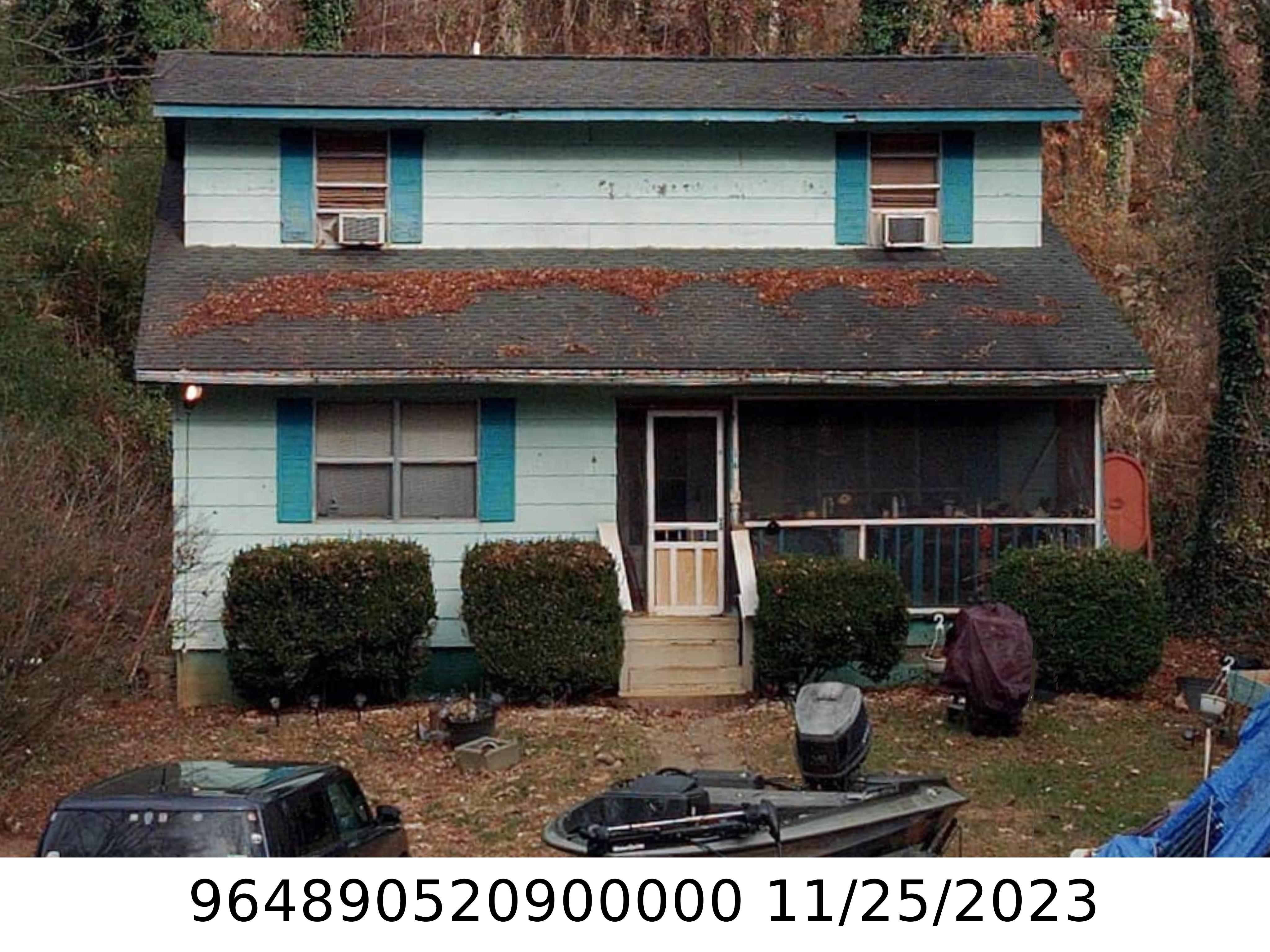 A picture of the property located at 14 STONER RD, ASHEVILLE NC 28803.