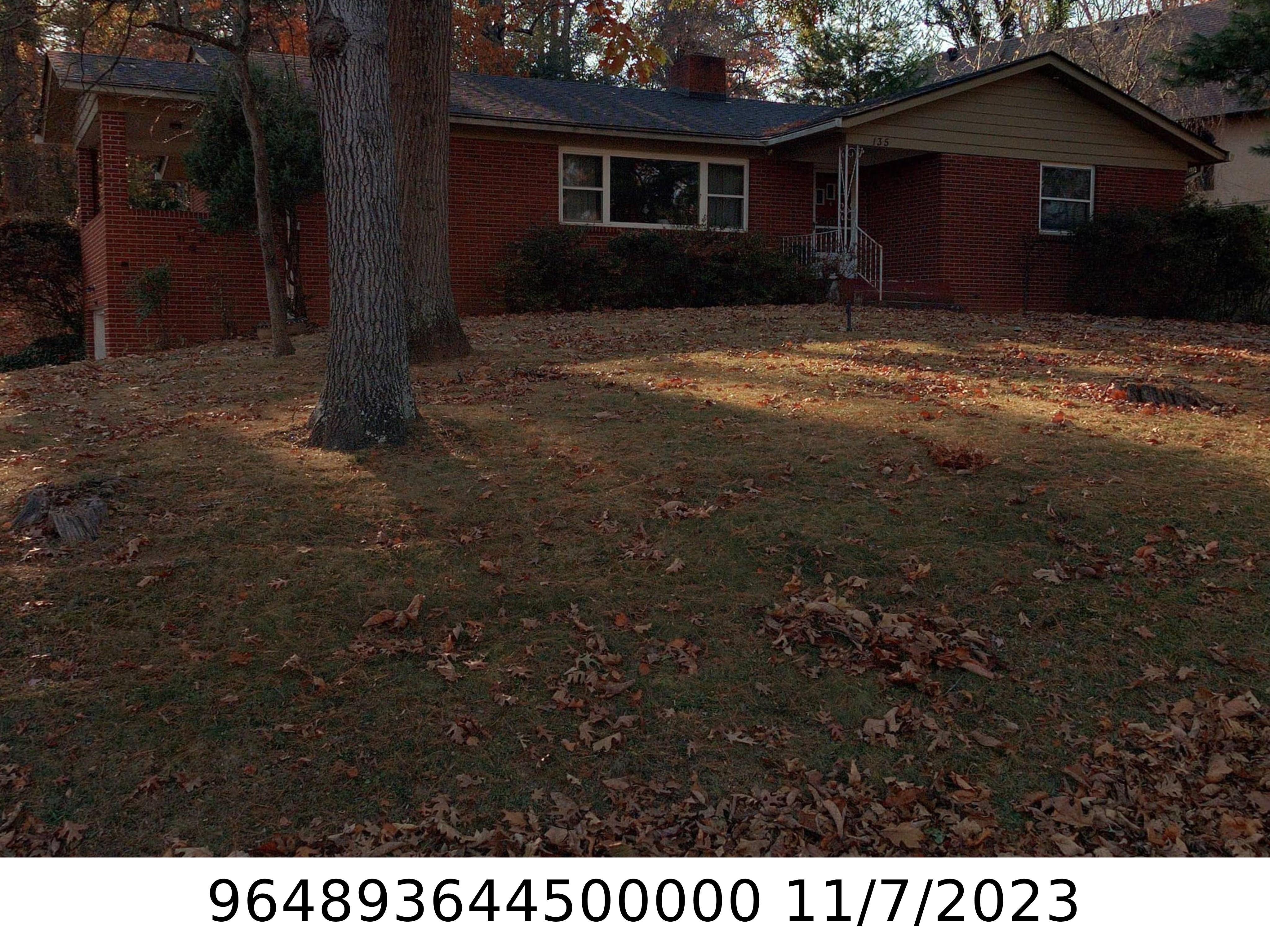 A picture of the property located at 135 LAKEWOOD DR, ASHEVILLE NC 28803.