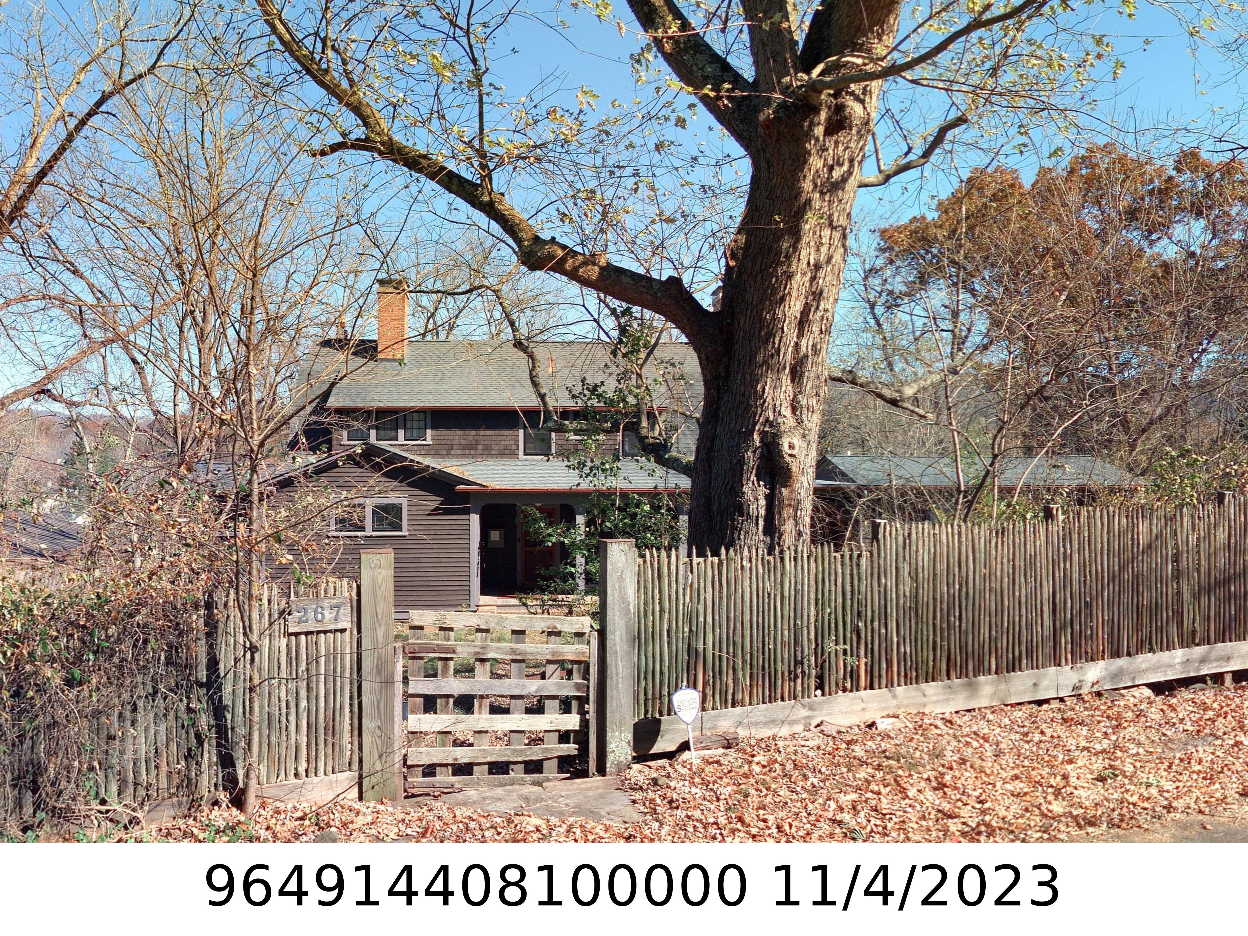 A picture of the property located at 265 FLINT ST, ASHEVILLE NC 28801.