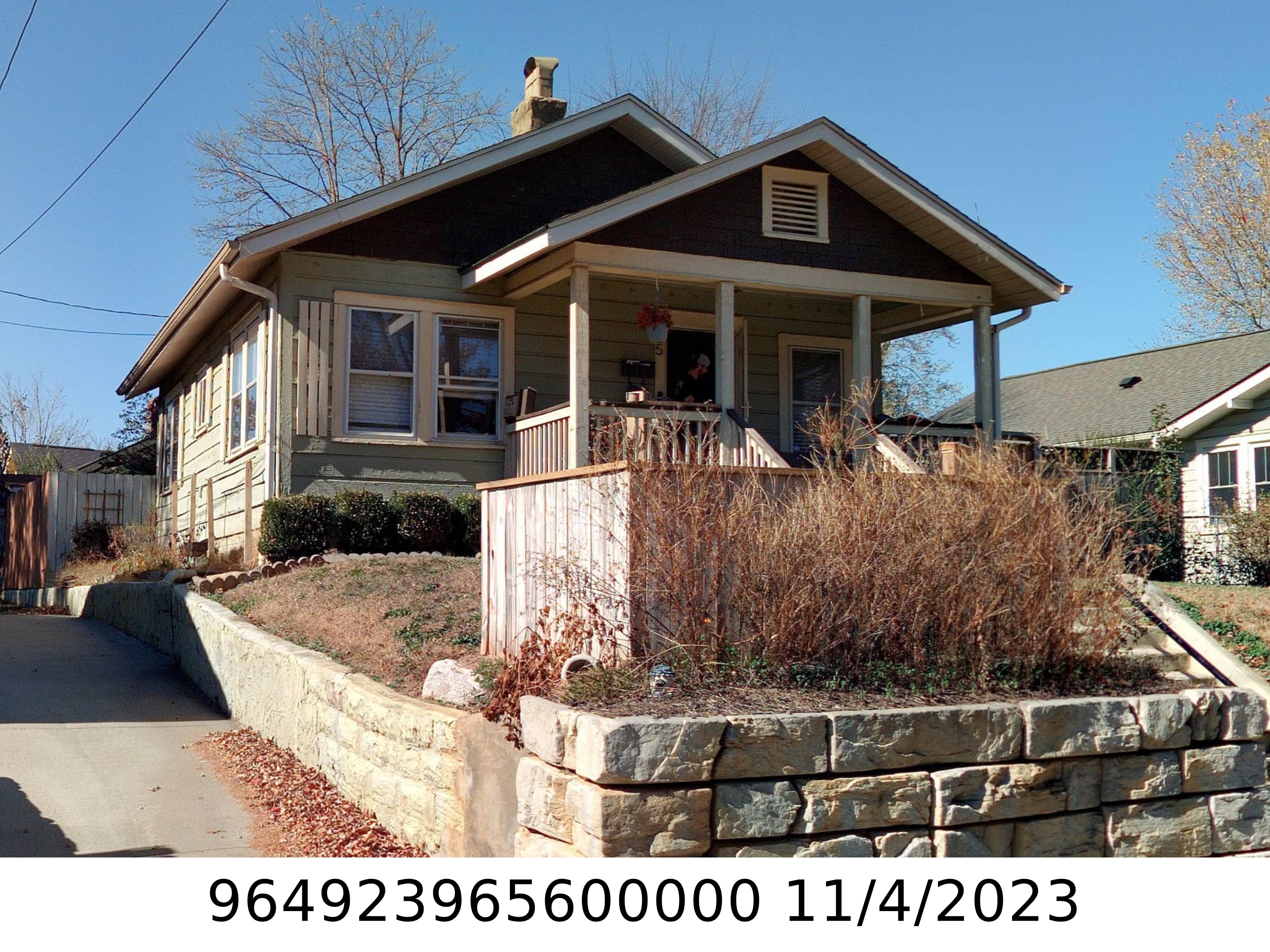 A picture of the property located at 5 FULTON ST, ASHEVILLE NC 28801.