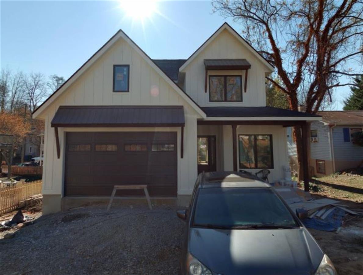 A picture of the property located at 49 WOODROW AVE ASHEVILLE NC.