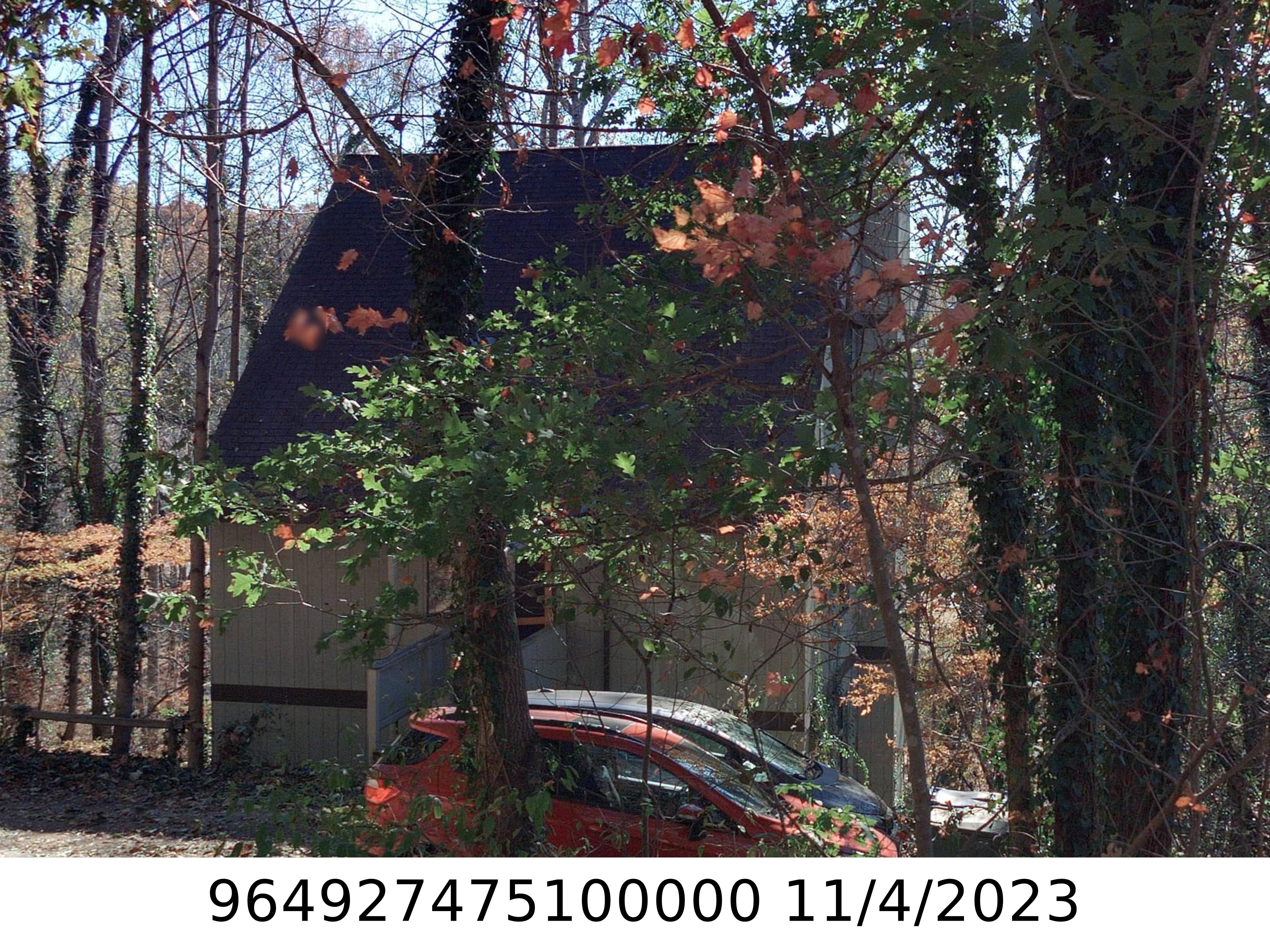 A picture of the property located at 101 REEDY CREEK LN, ASHEVILLE NC 28804.