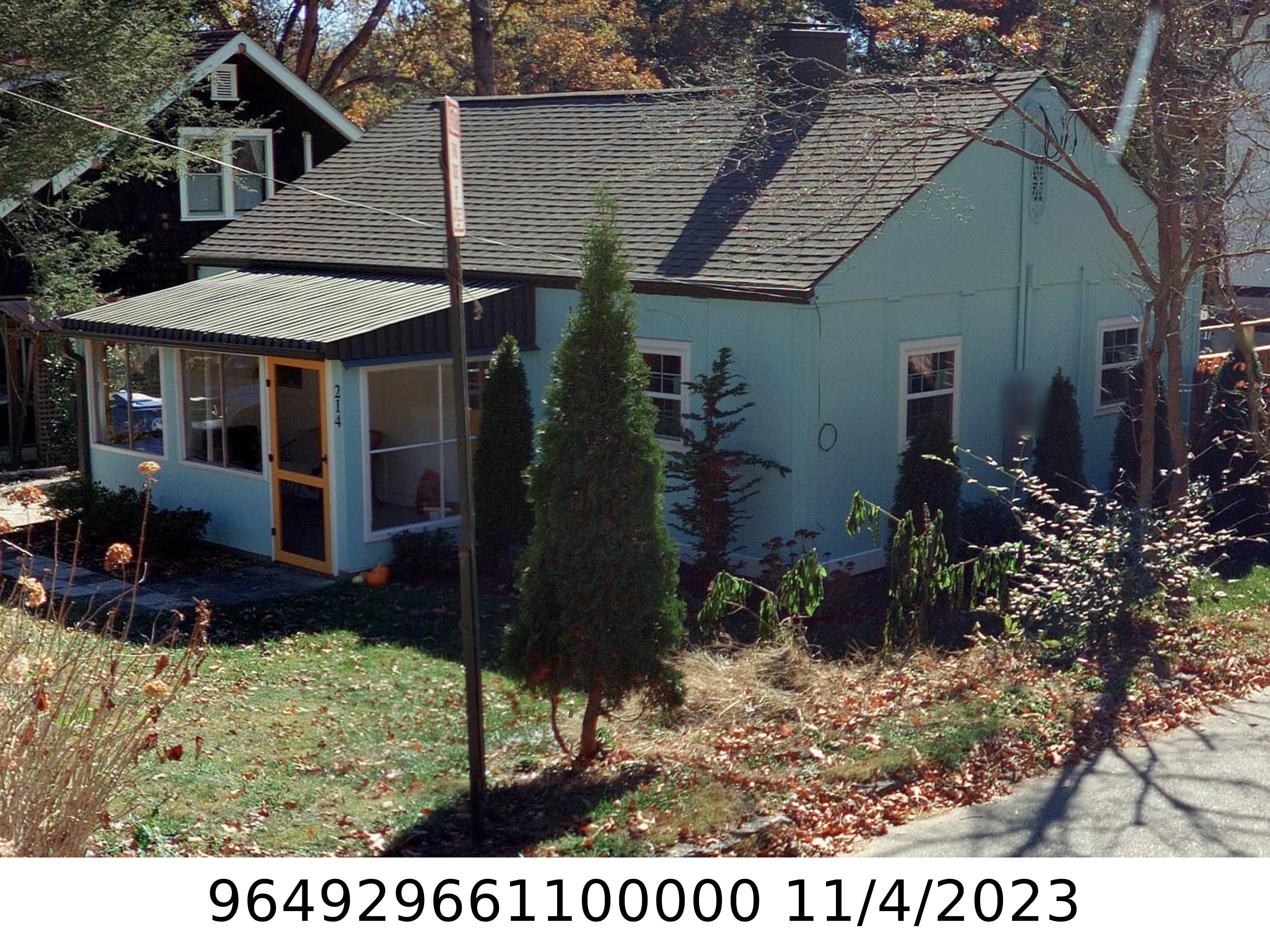 A picture of the property located at 214 EDGEWOOD RD, ASHEVILLE NC 28804.