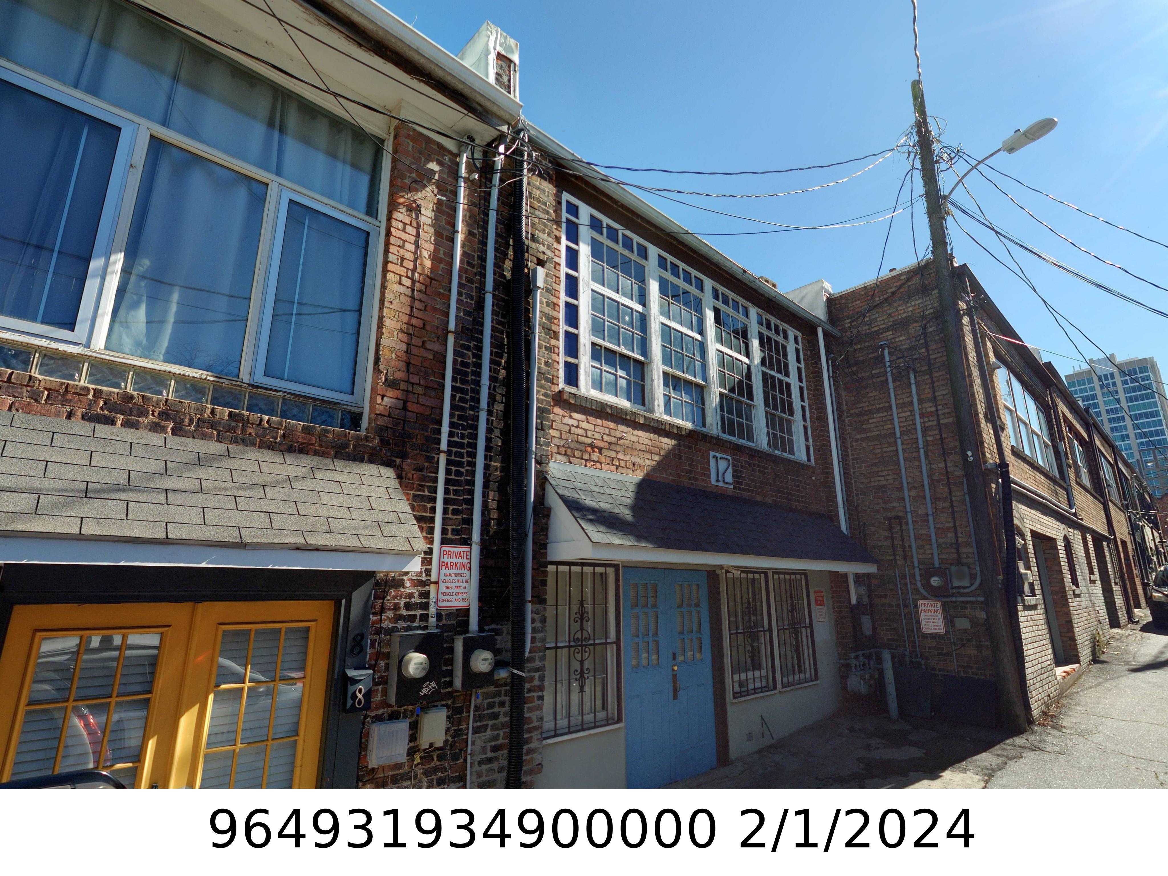 A picture of the property located at 37 CAROLINA LN, ASHEVILLE NC 28801.