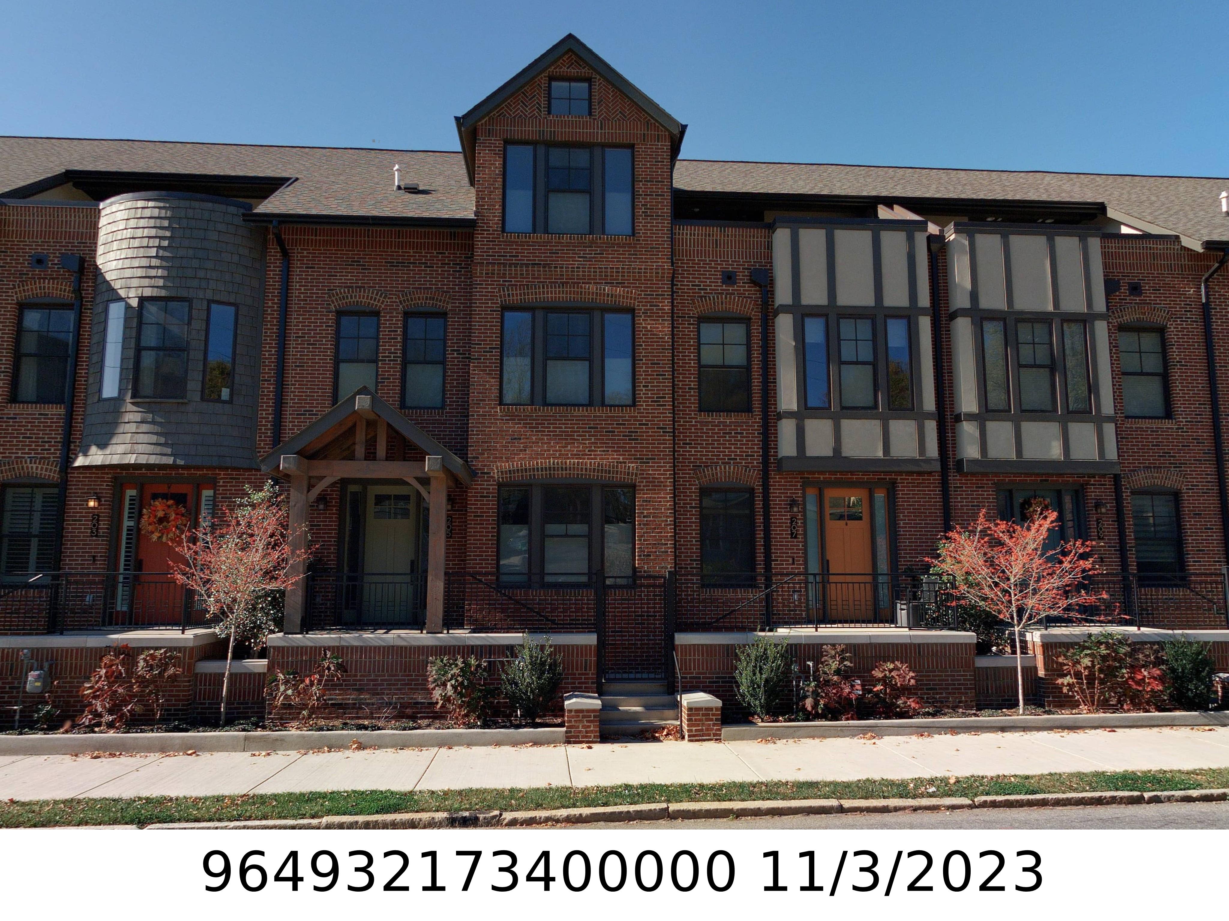 A picture of the property located at 207 BROADWAY ST, ASHEVILLE NC 28801.