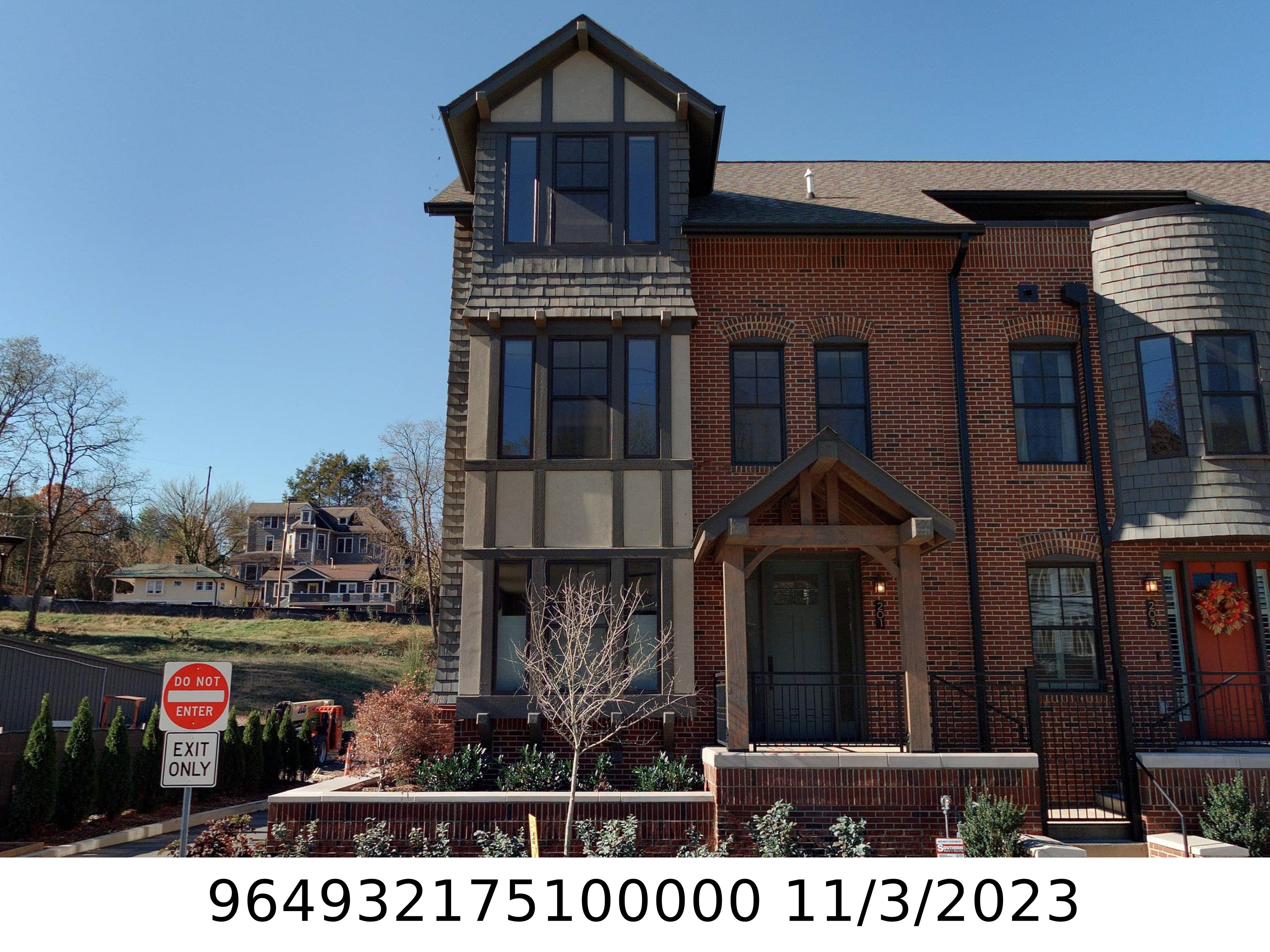 A picture of the property located at 203 BROADWAY ST, ASHEVILLE NC 28801.