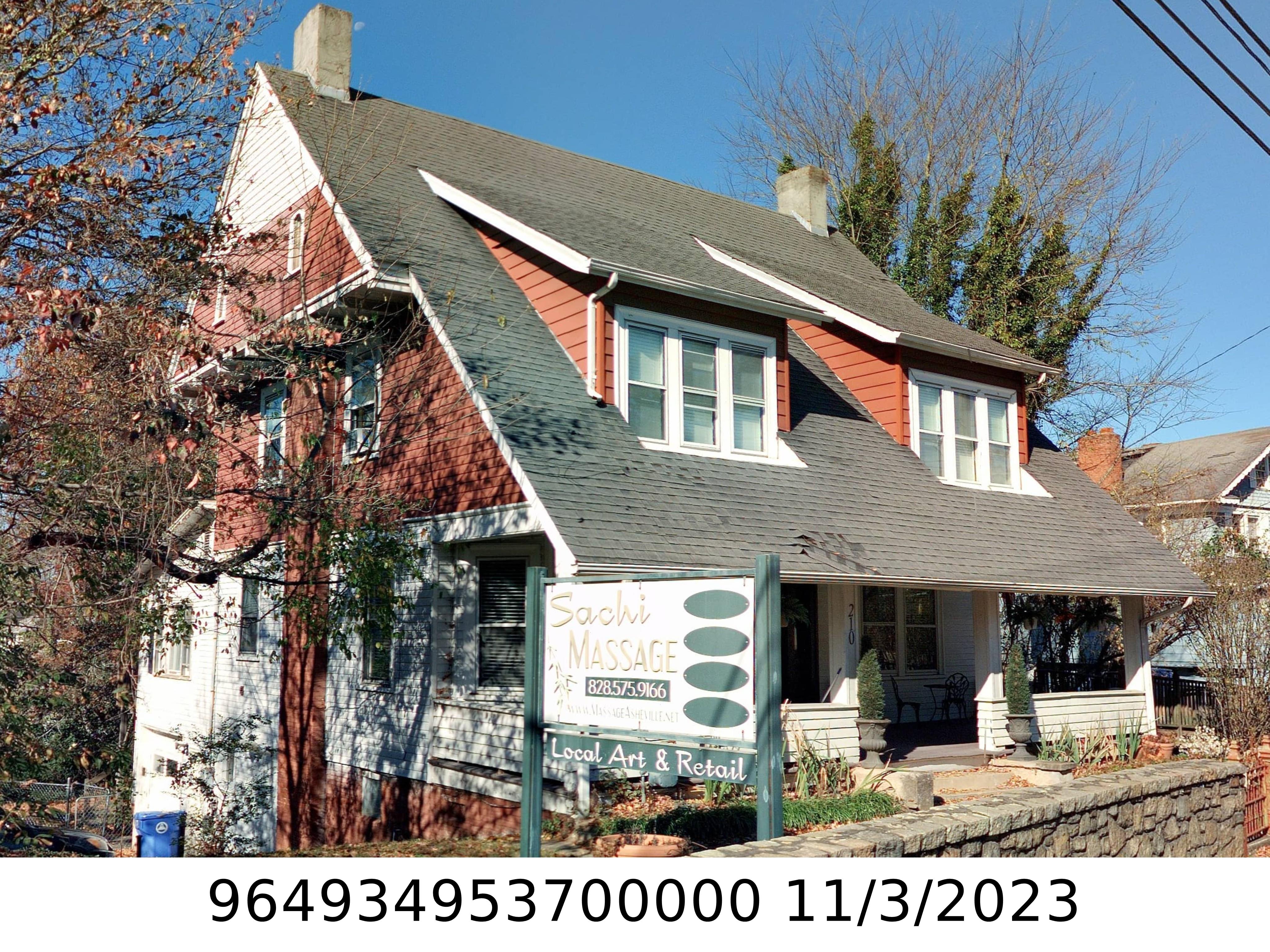 A picture of the property located at 210 MERRIMON AVE, ASHEVILLE NC 28801.