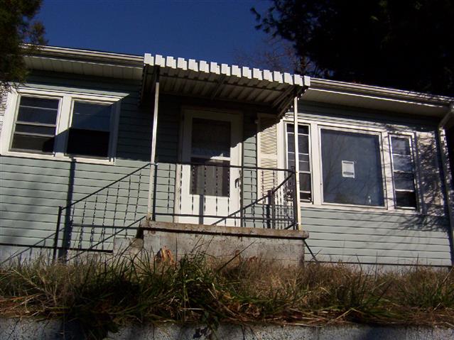 A picture of the property located at 16 BAXTER ST, ASHEVILLE NC 28801.