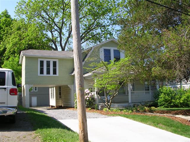 A picture of the property located at 1 ASTER CT, ASHEVILLE NC 28801.