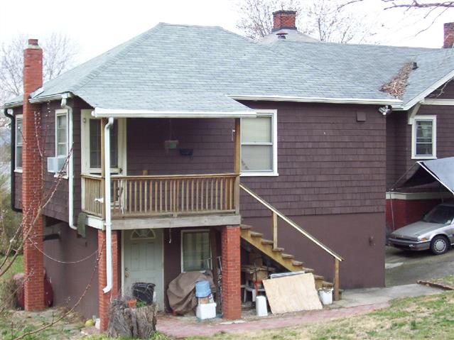 A picture of the property located at 114 ARLINGTON ST # A, ASHEVILLE NC 28801.