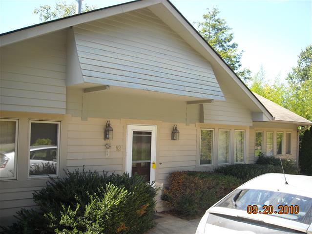 A picture of the property located at 12 CAMERON ST, ASHEVILLE NC 28801.