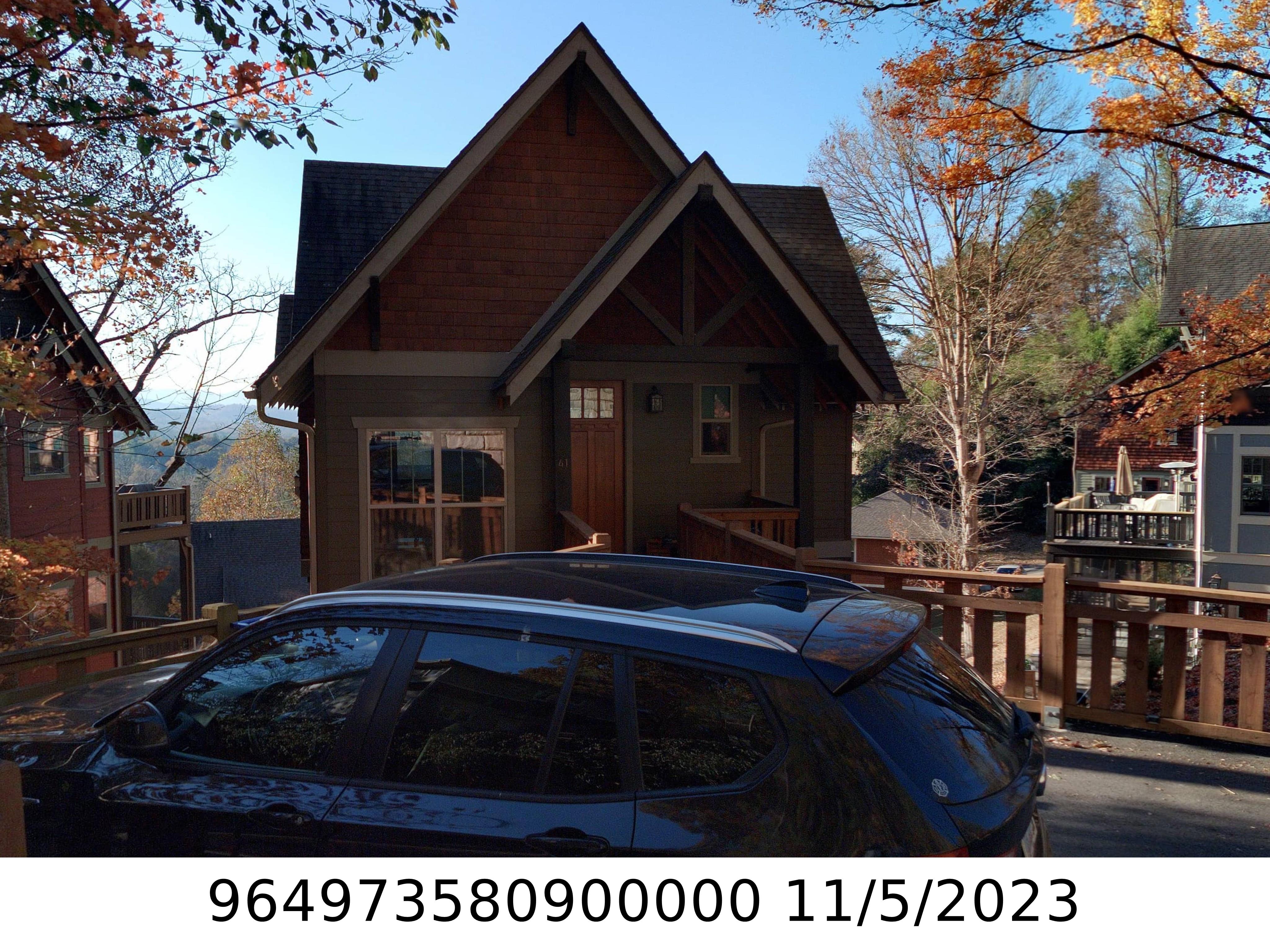 A picture of the property located at 41 SHADY PARK LN, ASHEVILLE NC 28804.