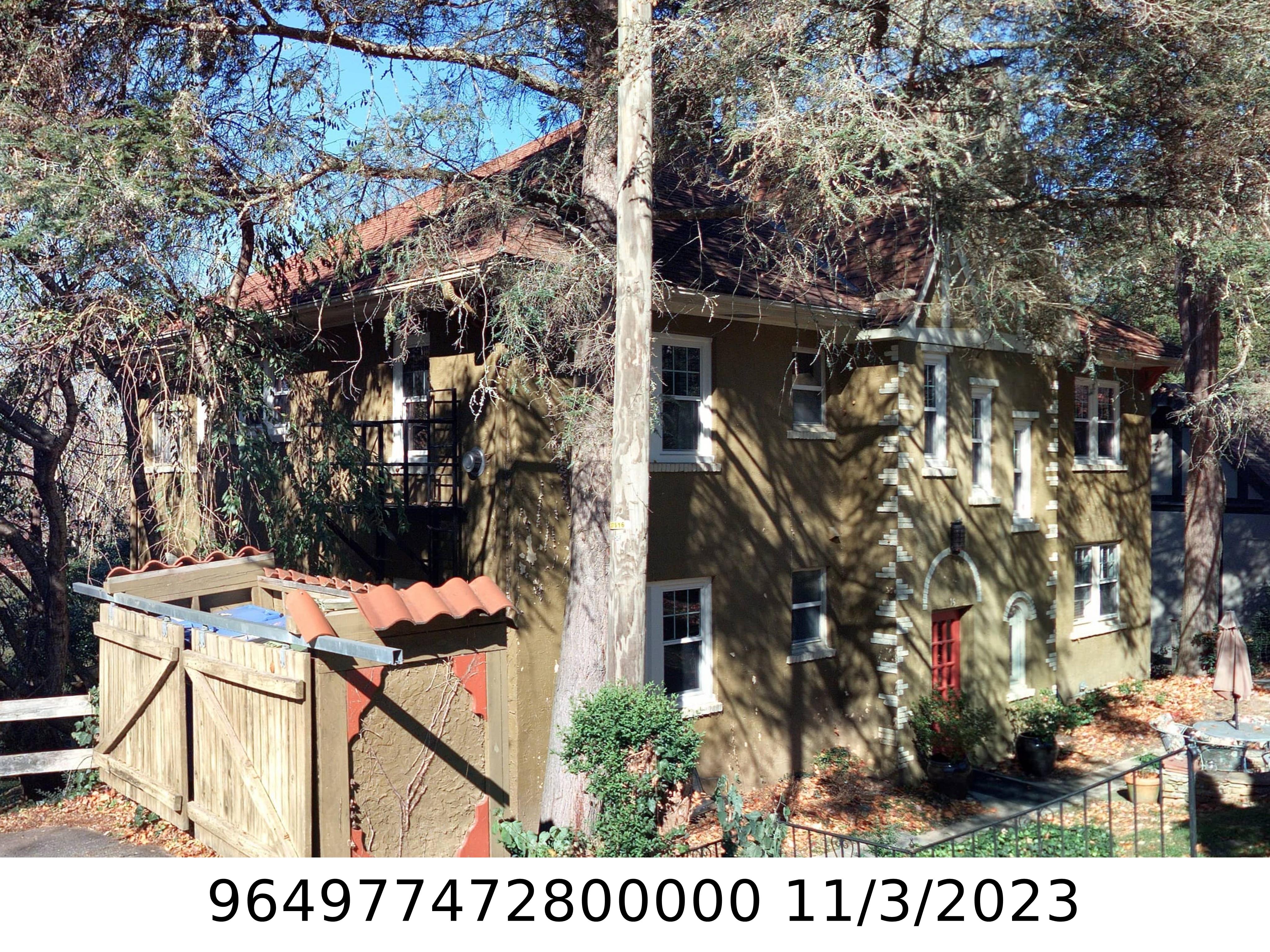 A picture of the property located at 15 GOLF ST, ASHEVILLE NC 28801.