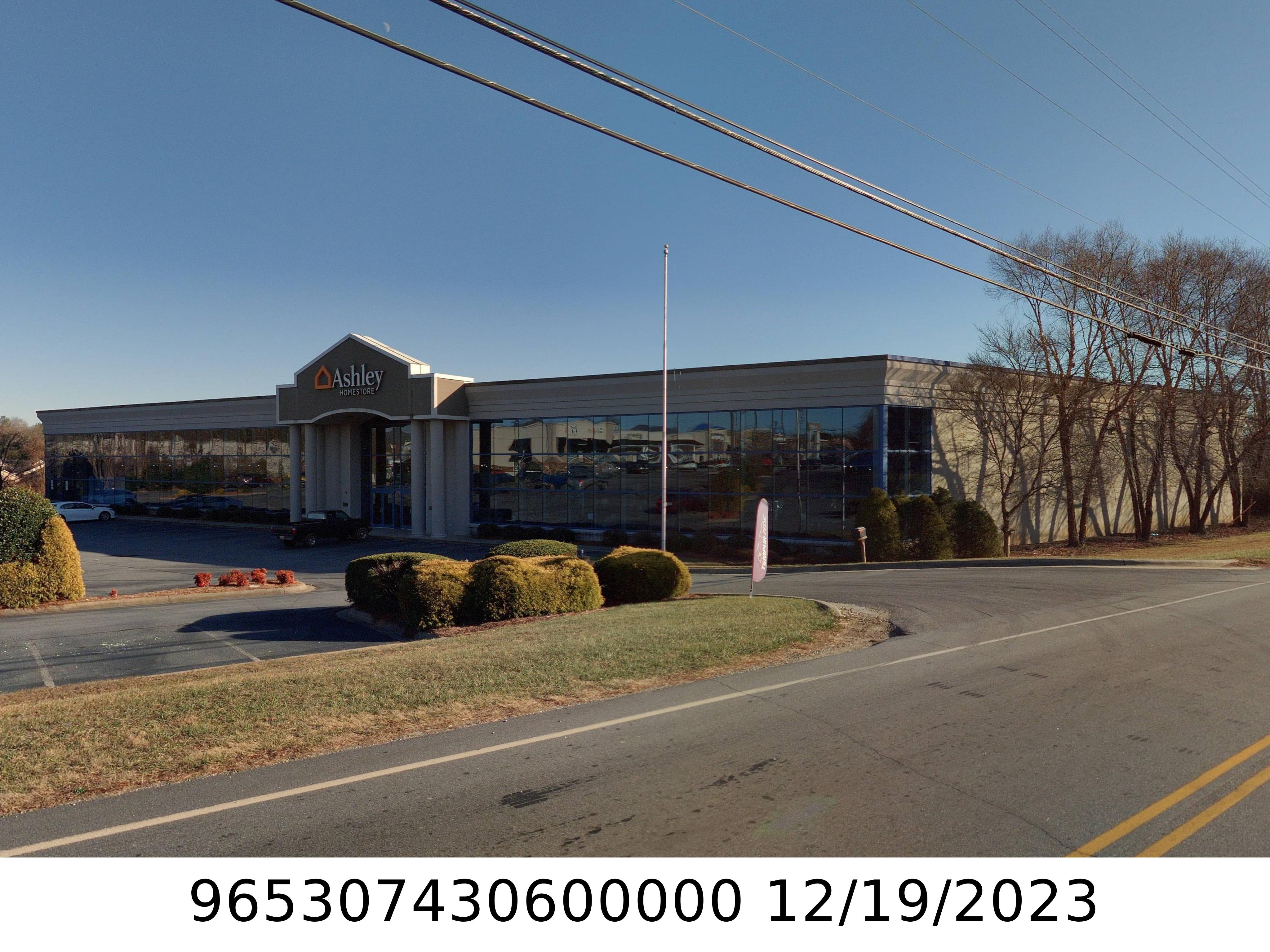 A picture of the property located at 233 AIRPORT RD, ARDEN NC 28704.