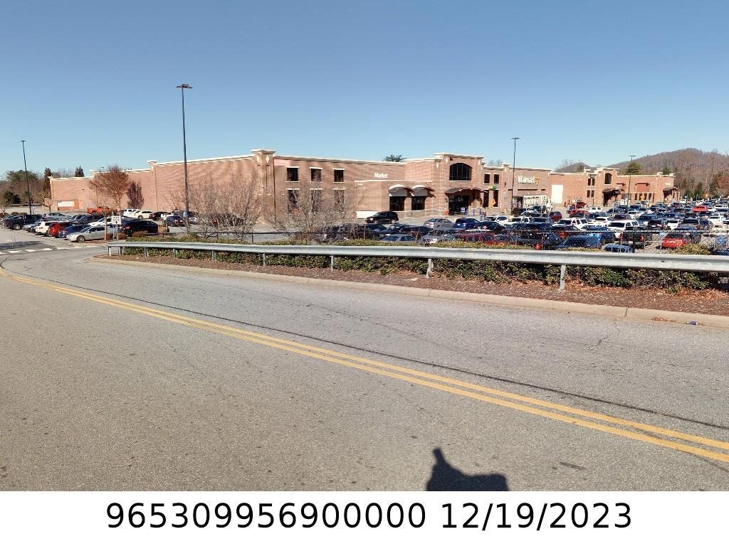 A picture of the property located at 60 AIRPORT RD, ARDEN NC 28704.