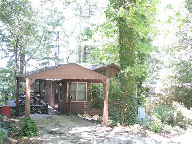 A picture of the property located at 8 SPRUCE DR, ARDEN NC 28704.