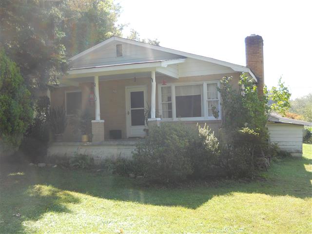 A picture of the property located at 153 CRESCENT HILL DR, ARDEN NC 28704.