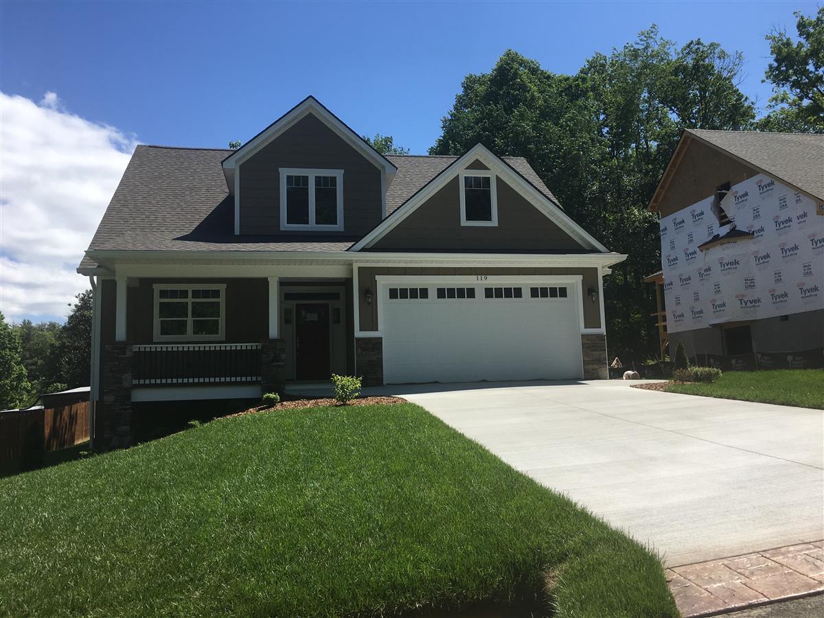 A picture of the property located at 119 WHITE OAK ROAD EXT, ARDEN NC 28704.