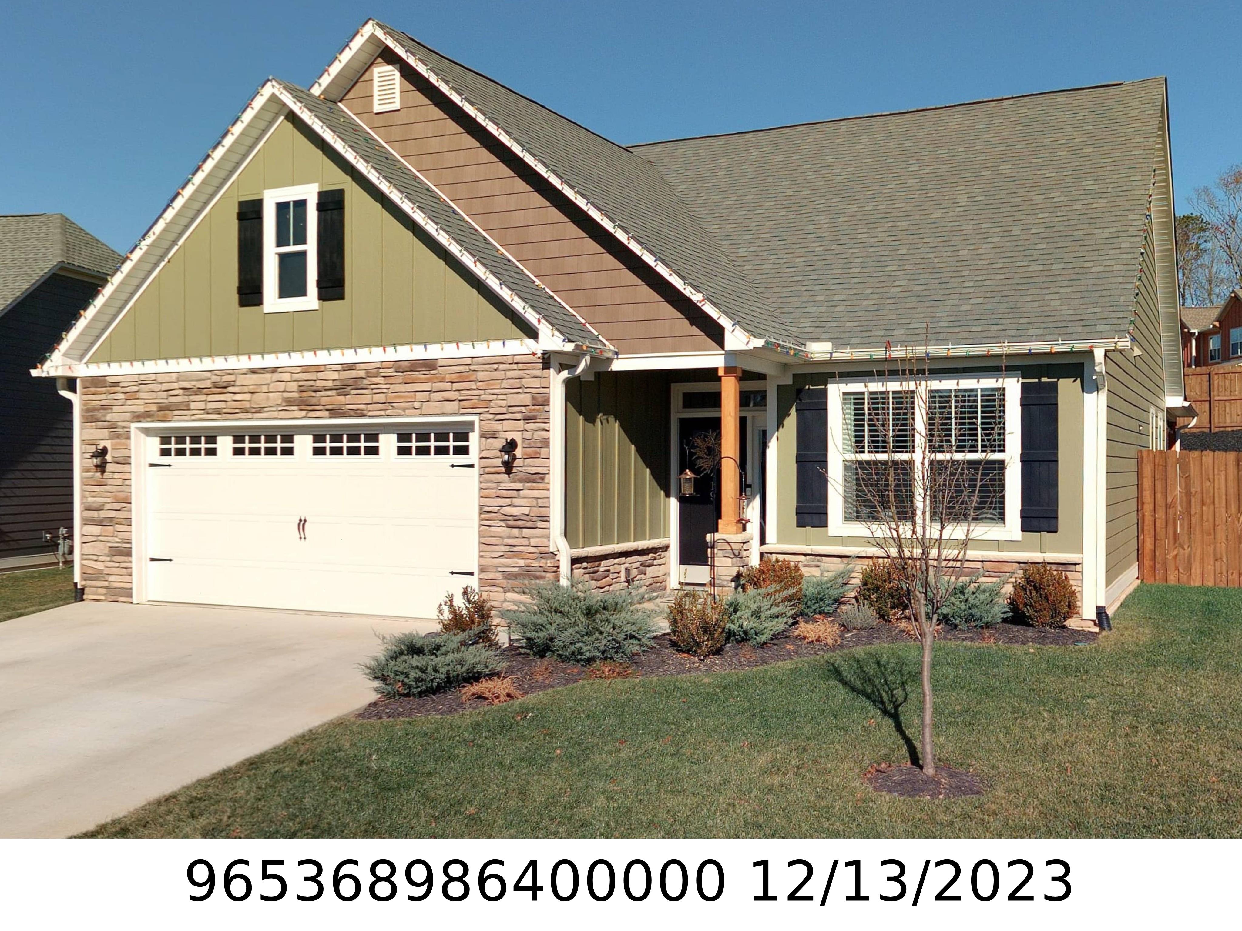 A picture of the property located at 19 LYNDON CIR, ARDEN NC 28704.