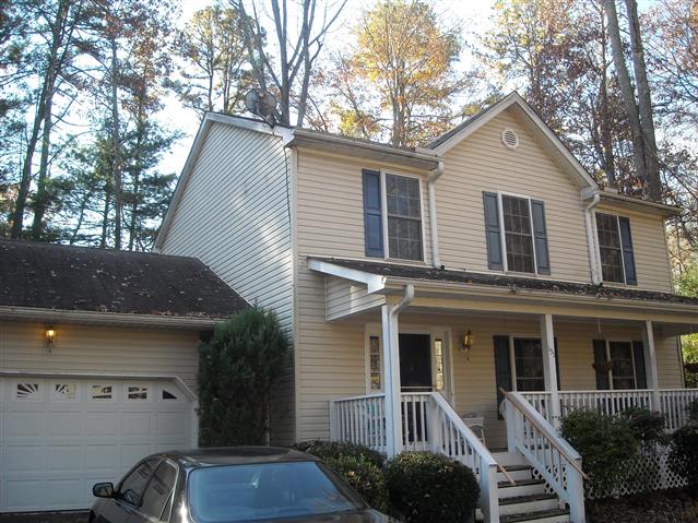 A picture of the property located at 151 FOX GLEN DR, ARDEN NC 28704.