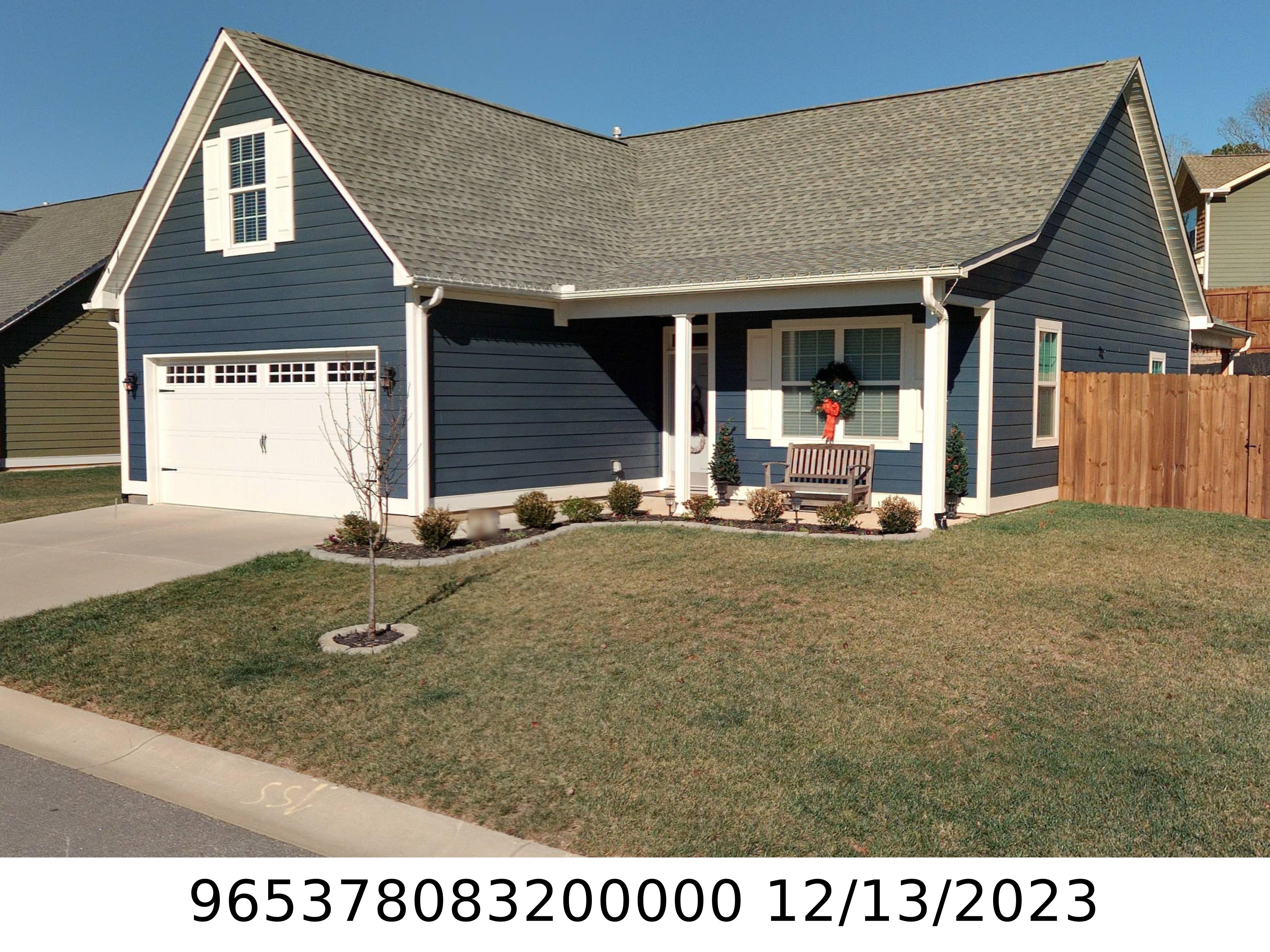 A picture of the property located at 17 LYNDON CIR, ARDEN NC 28704.