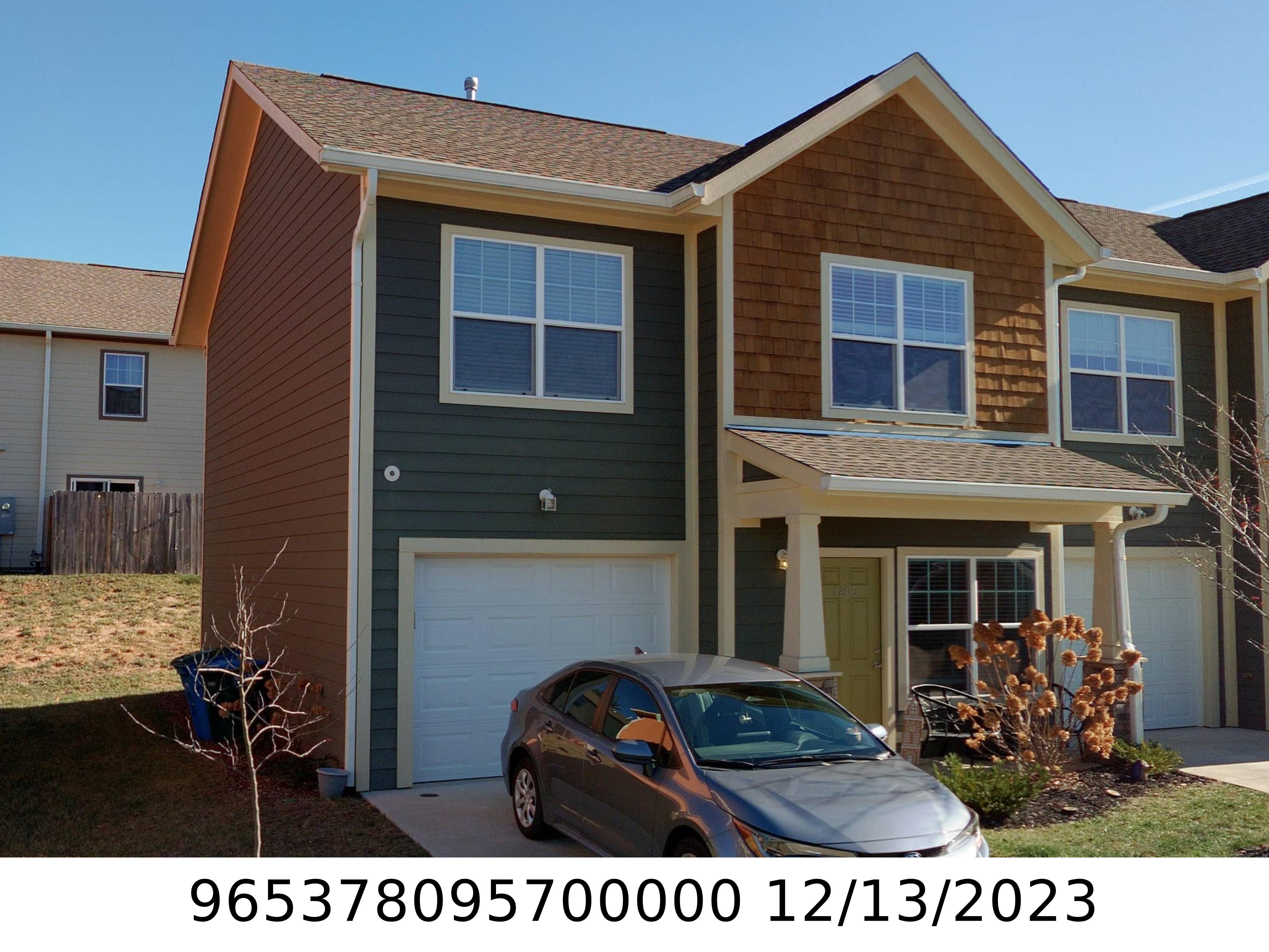 A picture of the property located at 1205 PAULINE TRAIL DR, ARDEN NC 28704.