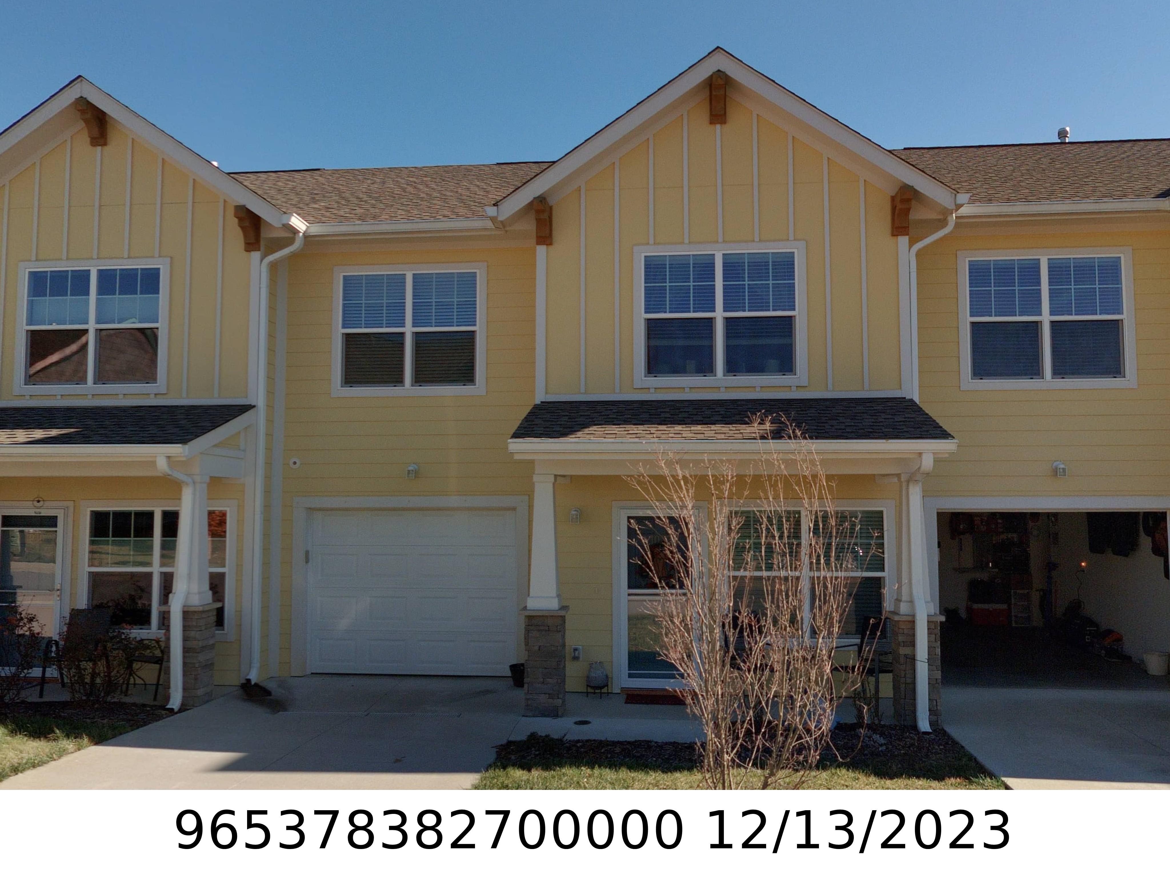 A picture of the property located at 1032 BALDWIN COMMONS DR, ARDEN NC 28704.