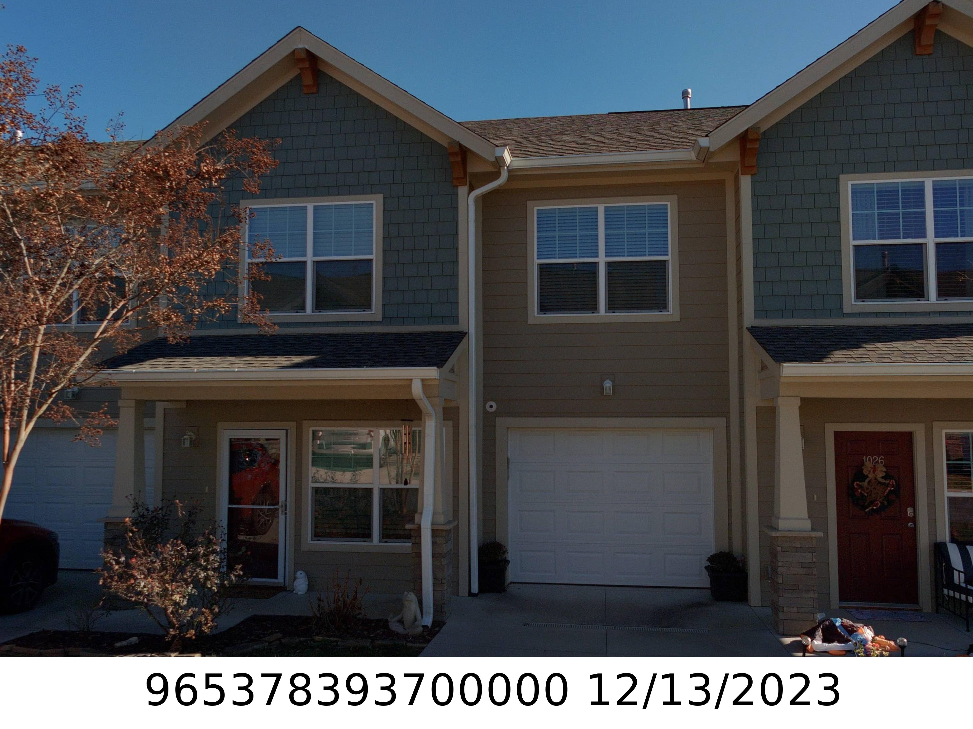 A picture of the property located at 1024 BALDWIN COMMONS DR, ARDEN NC 28704.