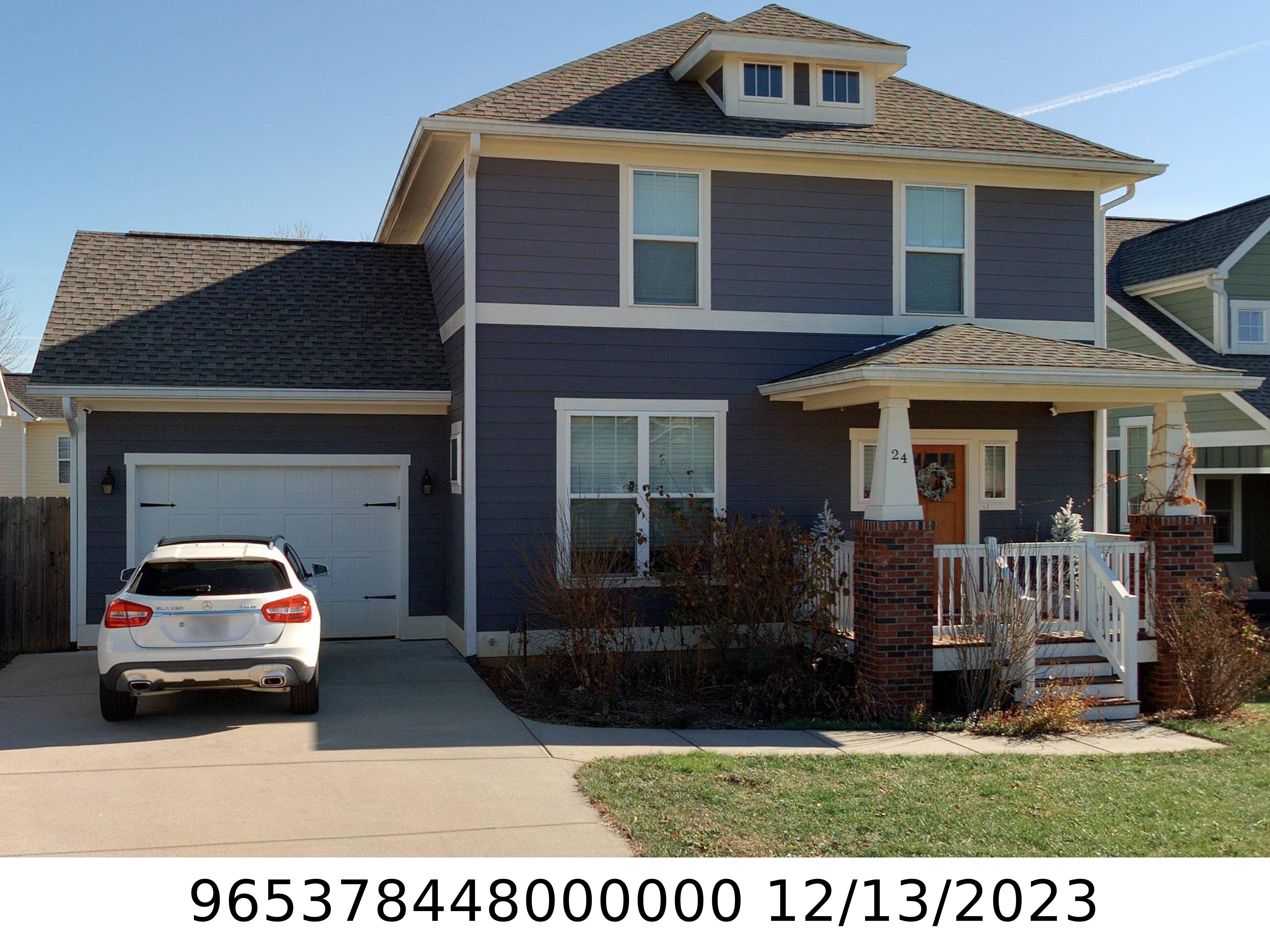 A picture of the property located at 24 HYDE PARK PL, ARDEN NC 28704.